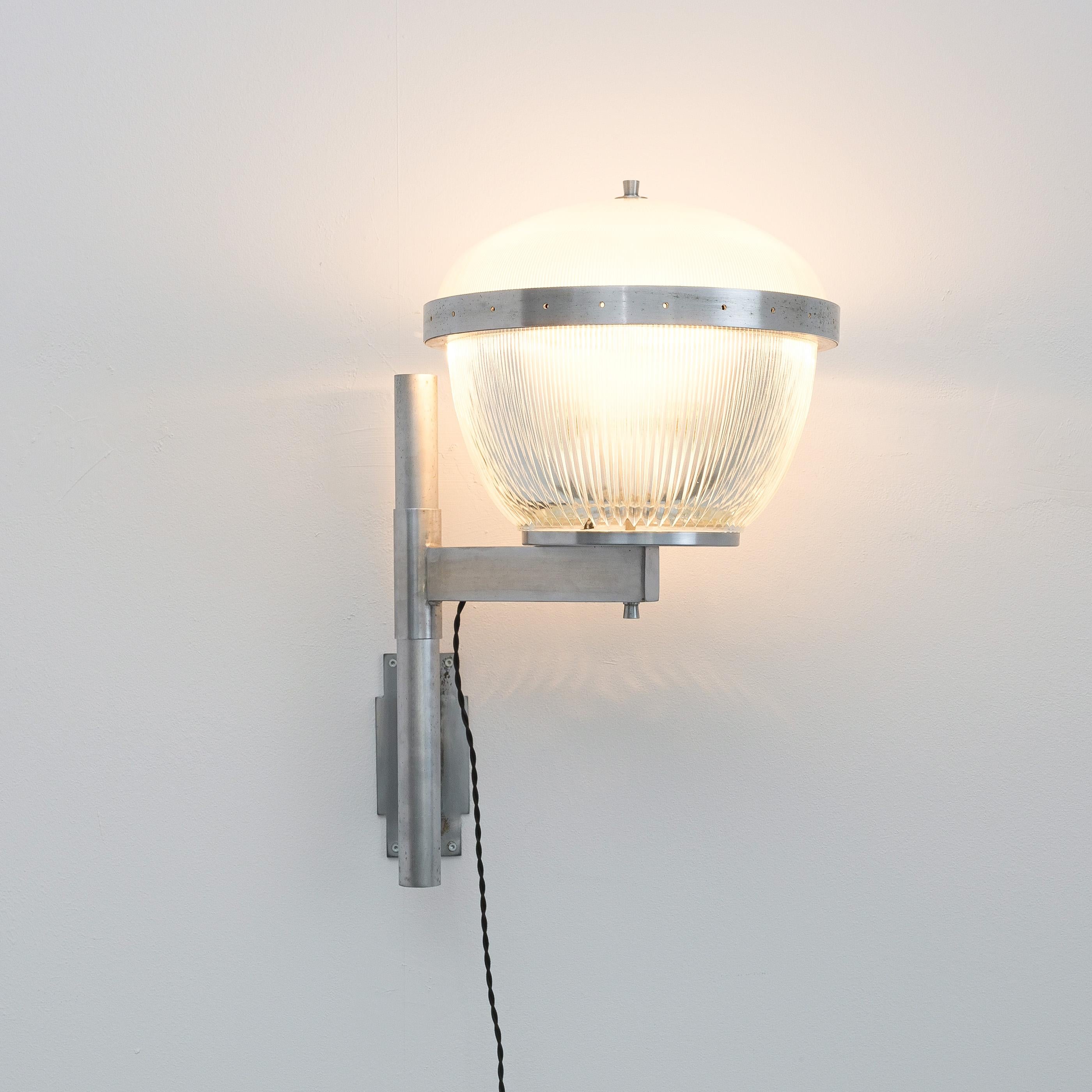 Sergio Mazza Gamma Sconces Wall Lights Artemide 6 Pieces, Midcentury For Sale 2