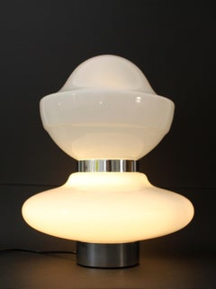 Sergio Mazza /// Iconic Opaline glass table/floor lamp (58x44cm) Italy, 1968.