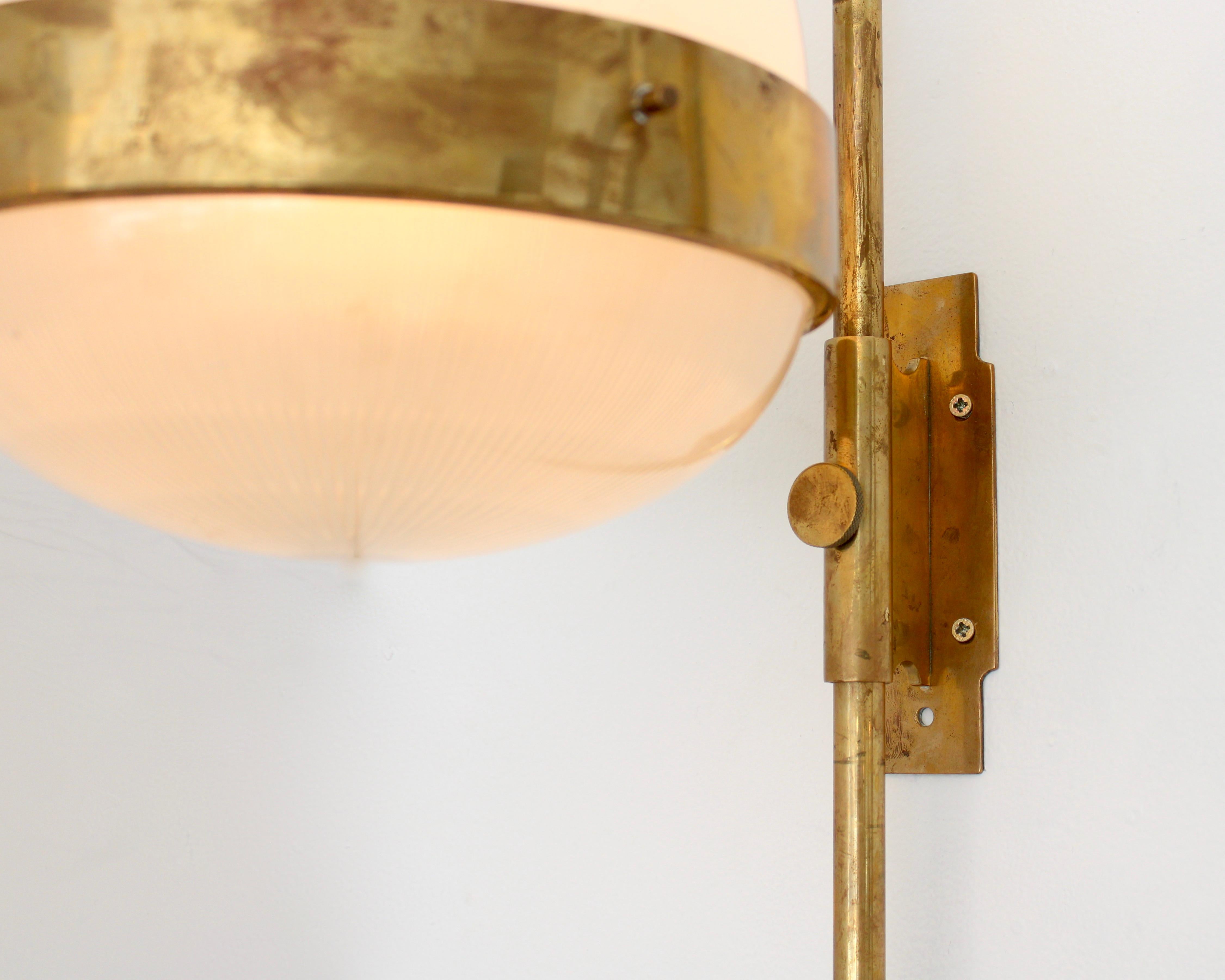 Sergio Mazza Italian Glass and Brass Vintage Delta Sconce by Artemide 4