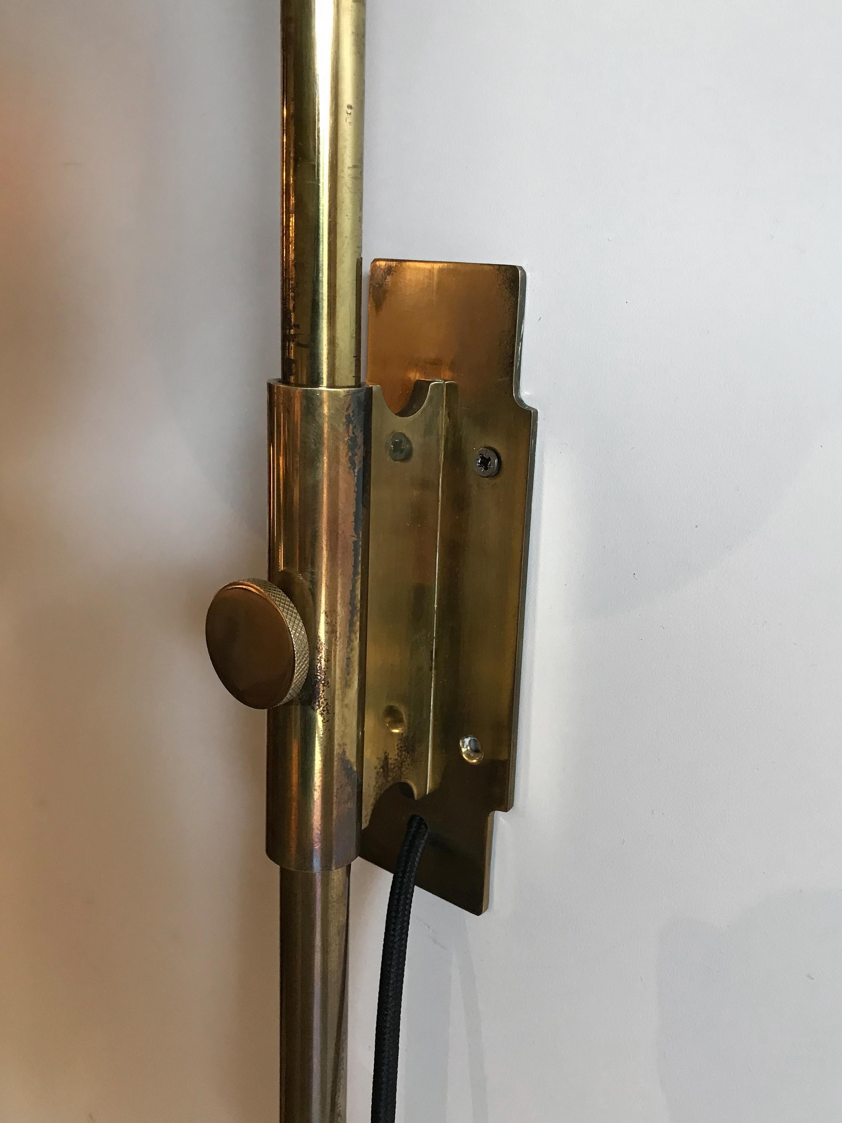 Sergio Mazza Lámpara de pared o aplique italiano de vidrio y latón 