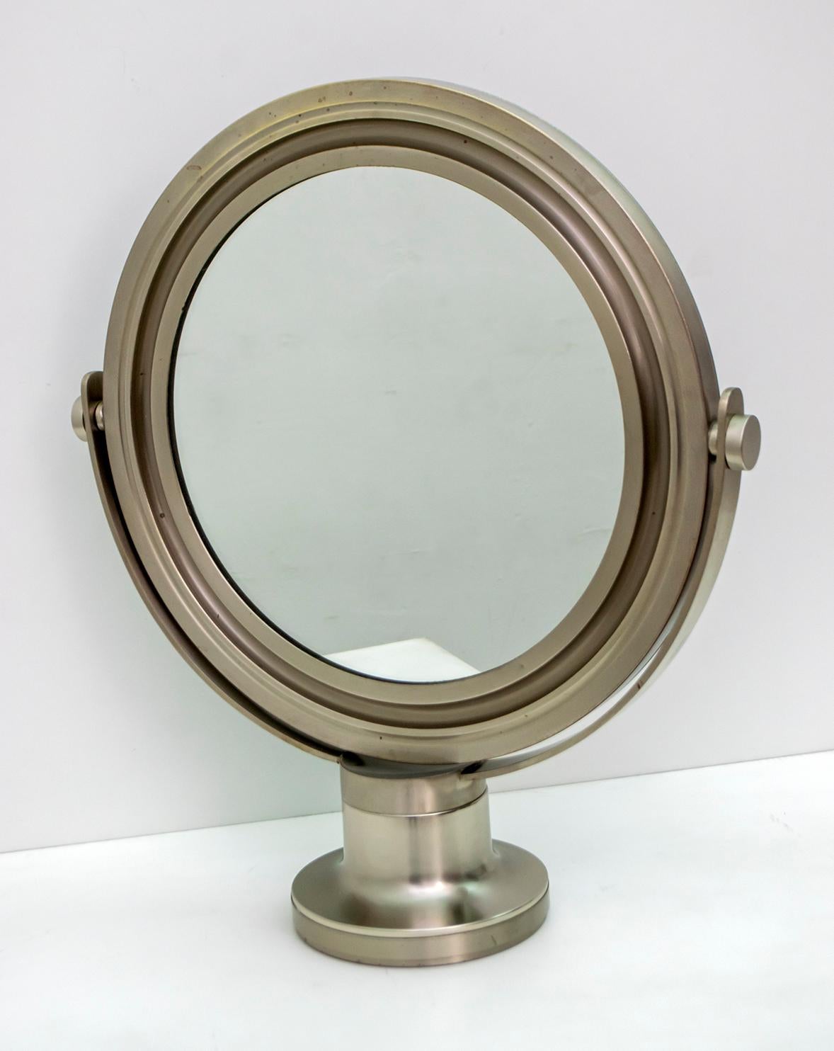 Late 20th Century Sergio Mazza Mid-Century Modern Italian Metal Nickel Plated Table Mirror, 1970s For Sale