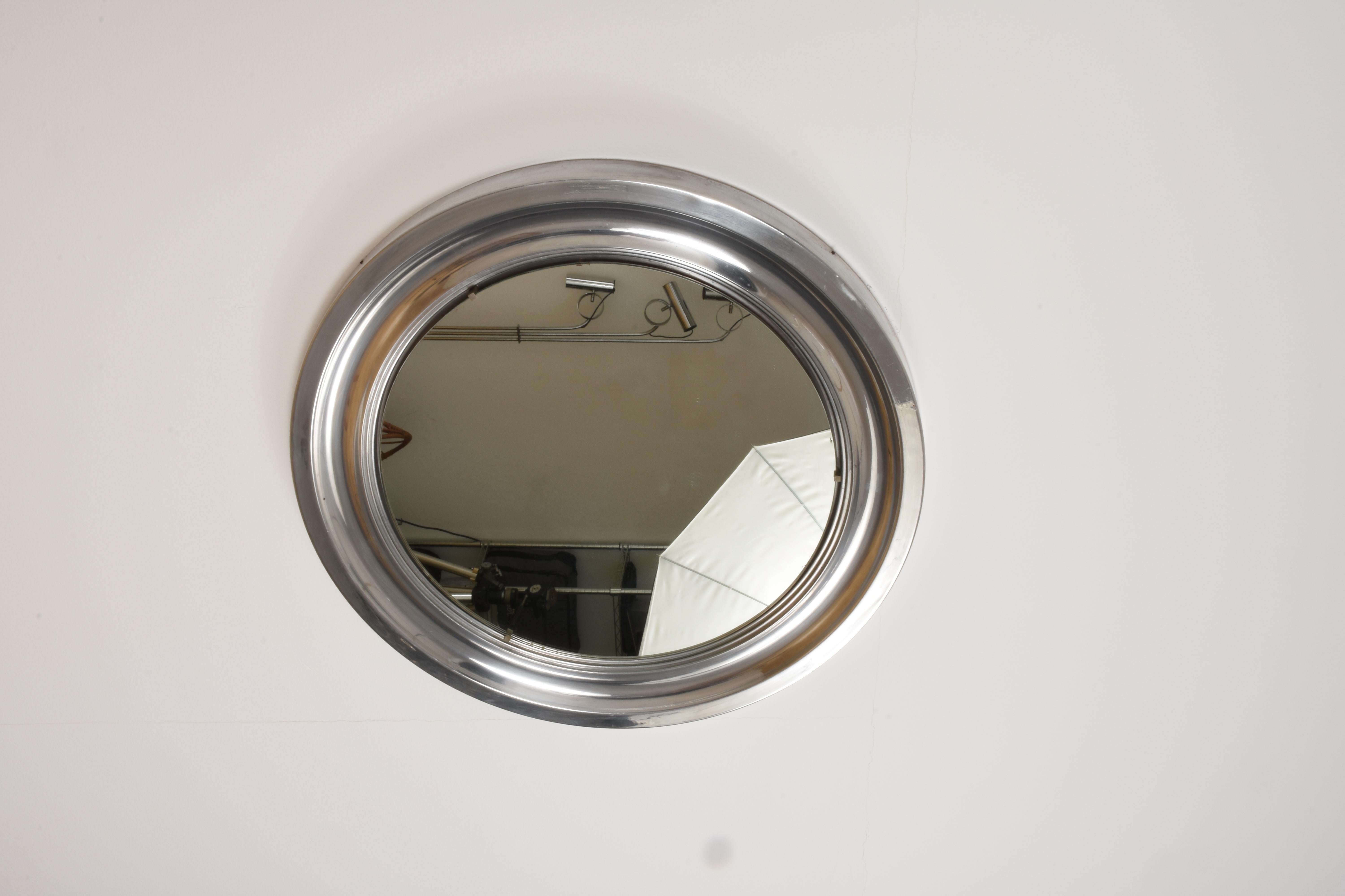 Sergio Mazza Midcentury Aluminum Italian Round Mirror in Artemide Style, 1960s For Sale 1