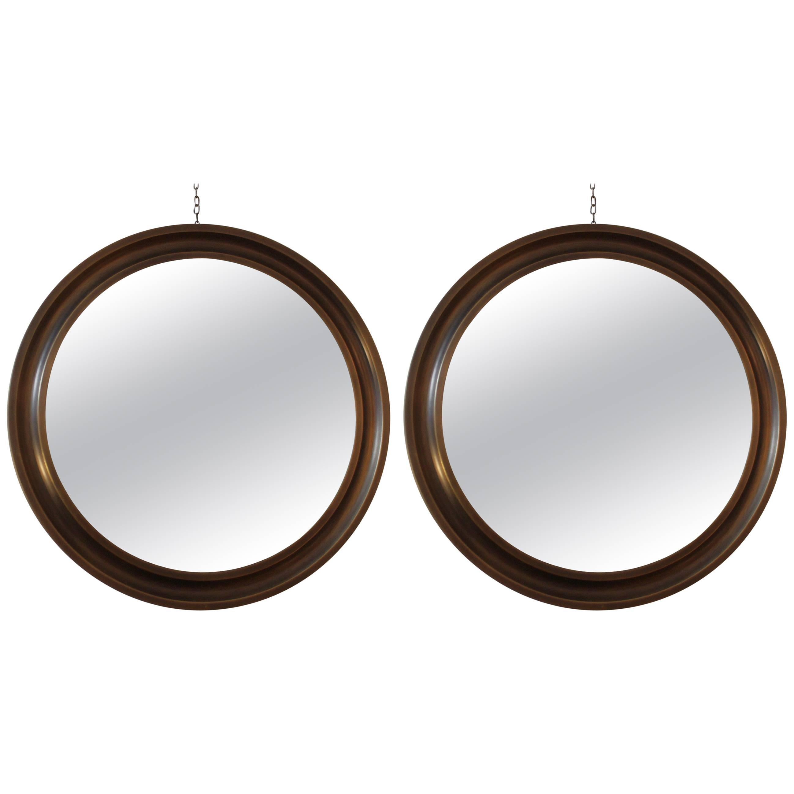 Sergio Mazza Paire de miroirs en laiton