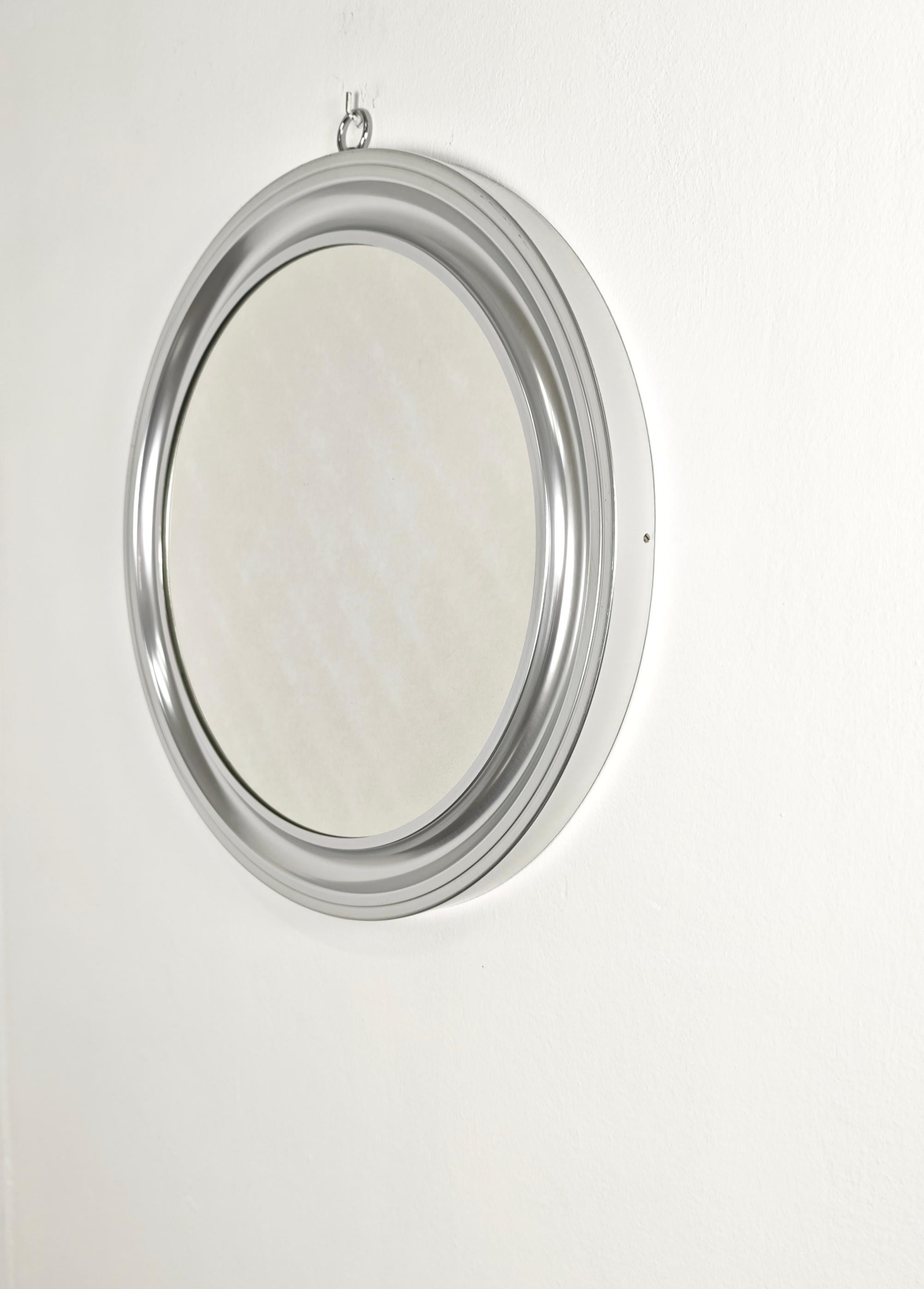 Sergio Mazza, miroir mural rond en aluminium du milieu du siècle pour Artemide, Italie, années 1960/70 en vente 4