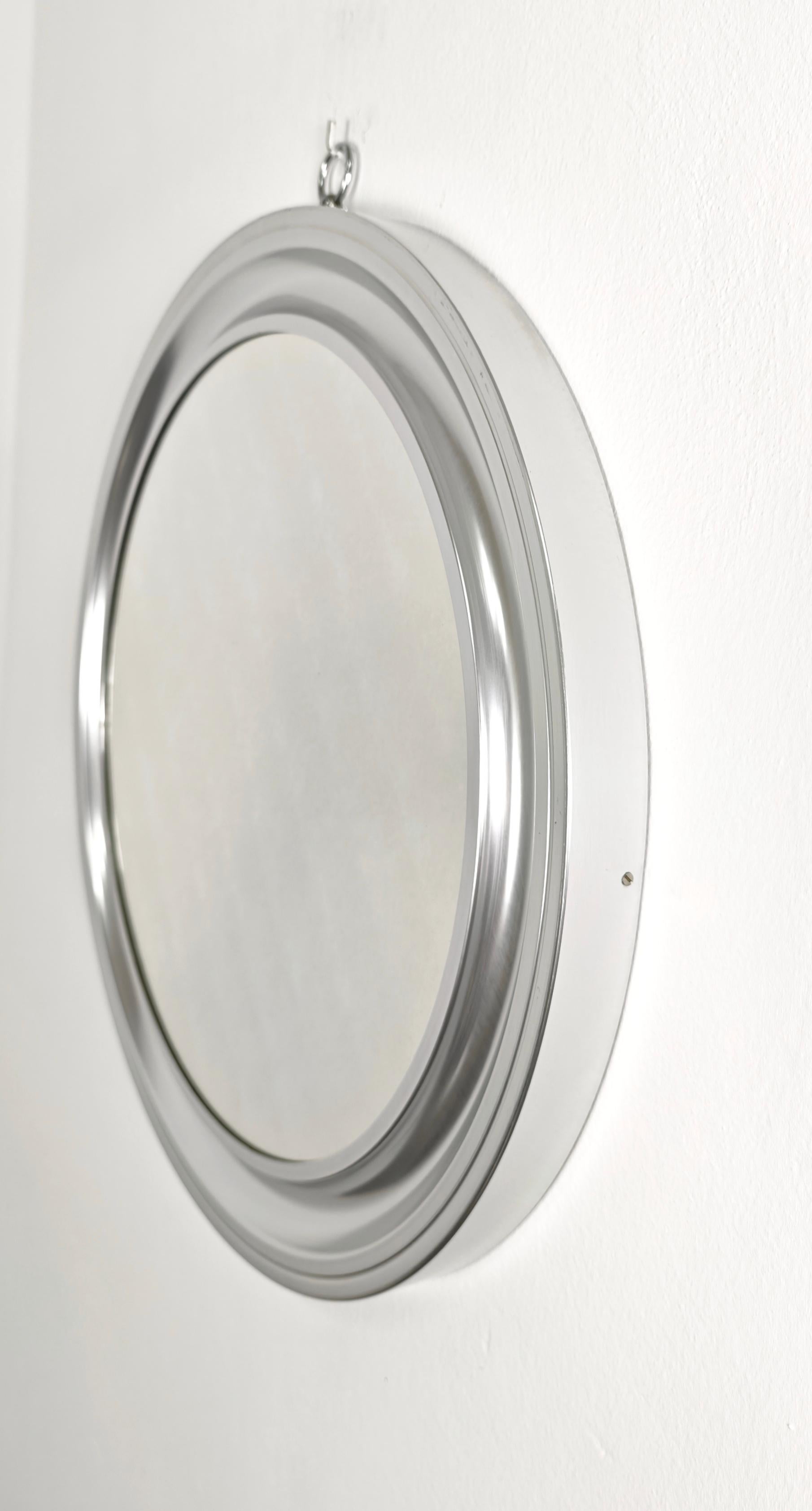 Mid-Century Modern Sergio Mazza, miroir mural rond en aluminium du milieu du siècle pour Artemide, Italie, années 1960/70 en vente