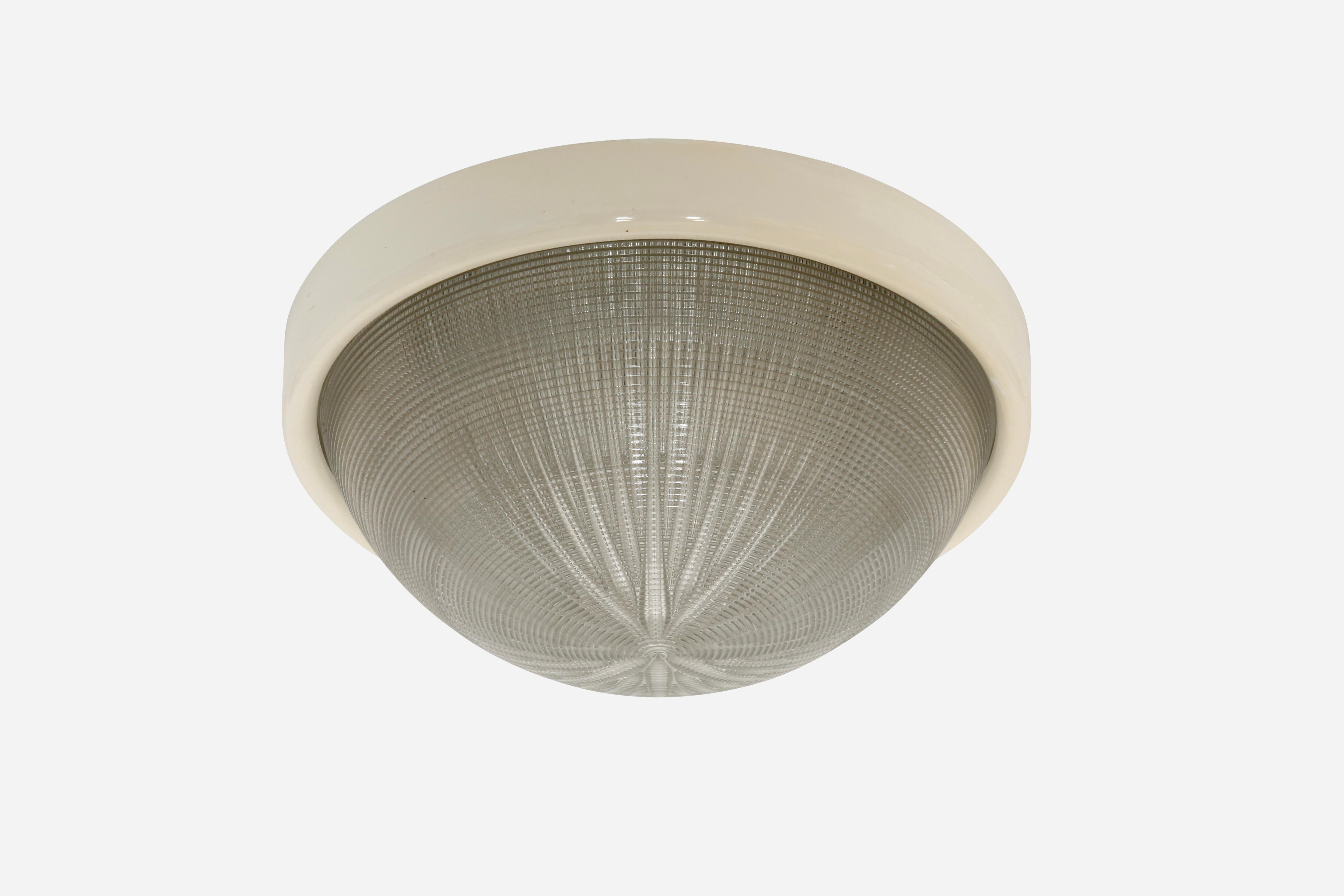Sergio Mazza style flush mount.
Holophane glass, enameled metal, enameled plastic rim around the glass
Italy, 1960s.
Takes 2 medium base bulbs.
Complimentary US rewiring upon request.
Some losses and unevenness  to enamel on the white plastic rim.