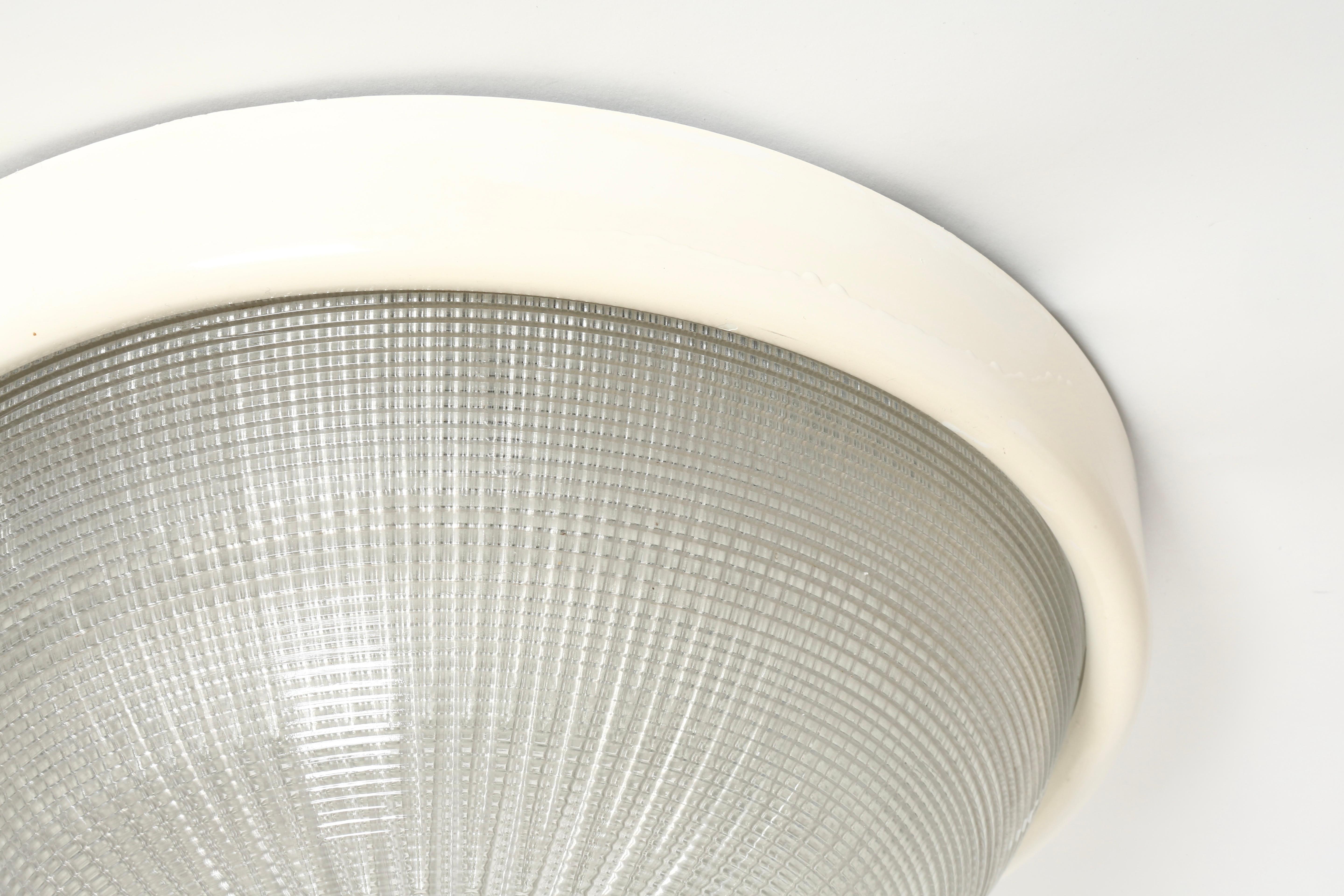 Sergio Mazza Style Flush Mount ceiling light, Italy circa 1960s en Bueno estado para la venta en Brooklyn, NY