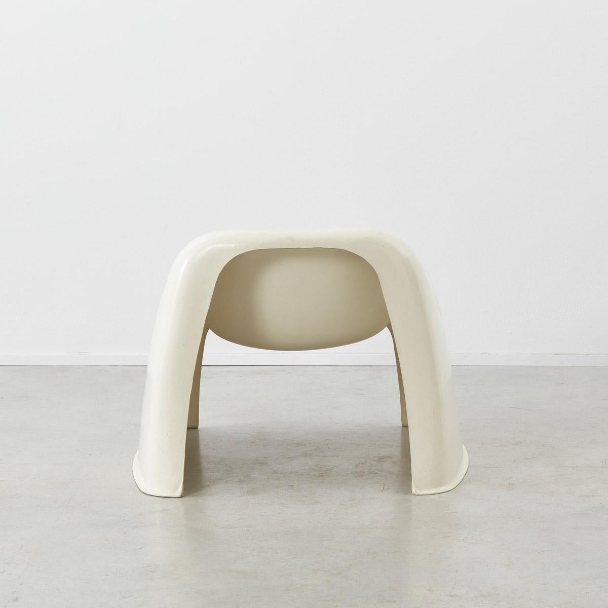 Modern Sergio Mazza Toga Fibreglass Chair for Artemide, Italy, 1968