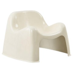 Sergio Mazza Toga Fibreglass Chair for Artemide, Italy, 1968