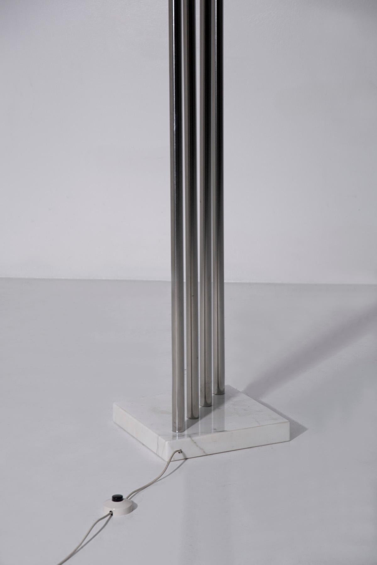 Sergio Moscheni, Important floor lamp, Selenova production in white marble. For Sale 1
