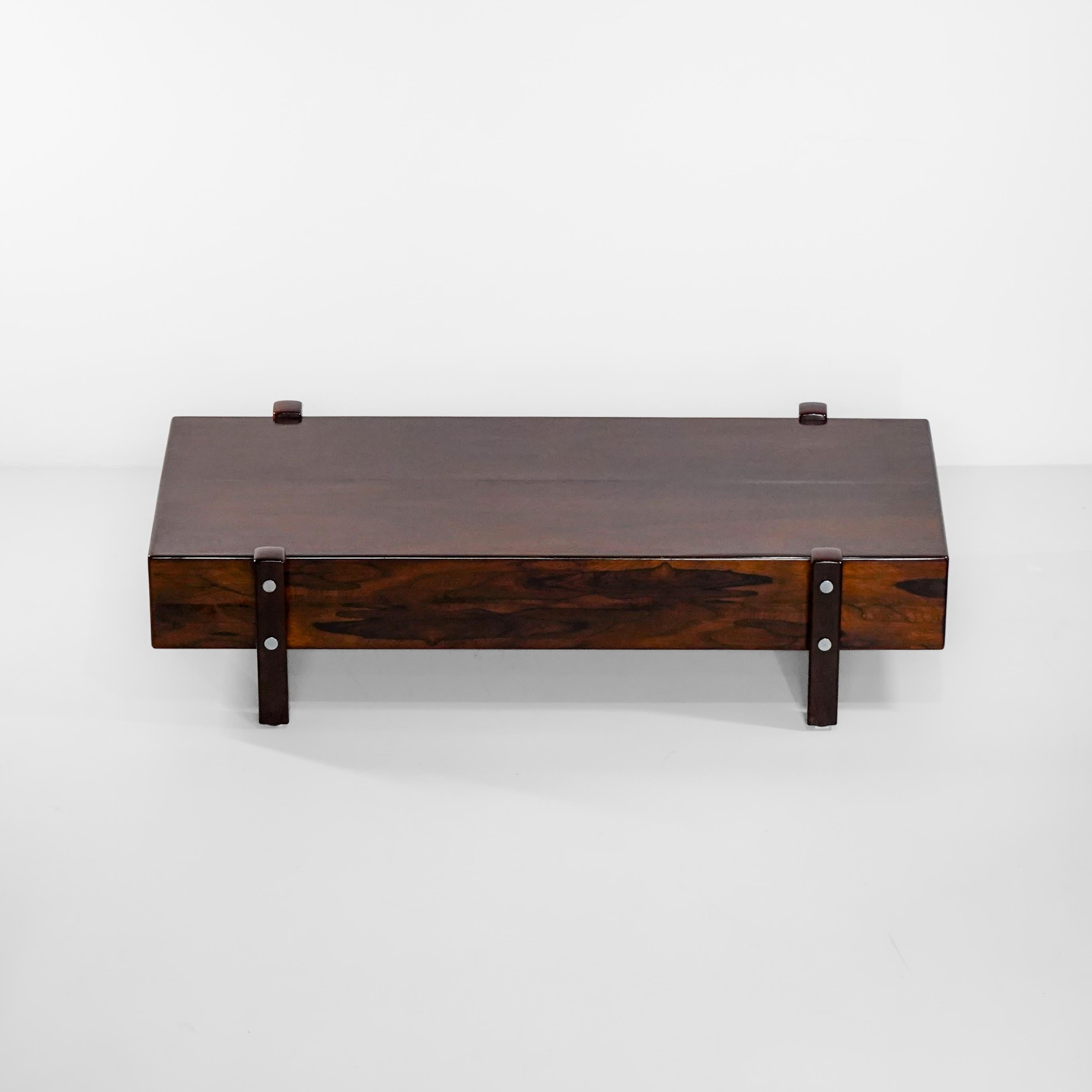 SERGIO RODRIGUES - 1965 - Eleh bench in Rosewood. Brazilian Modern Furniture For Sale 6
