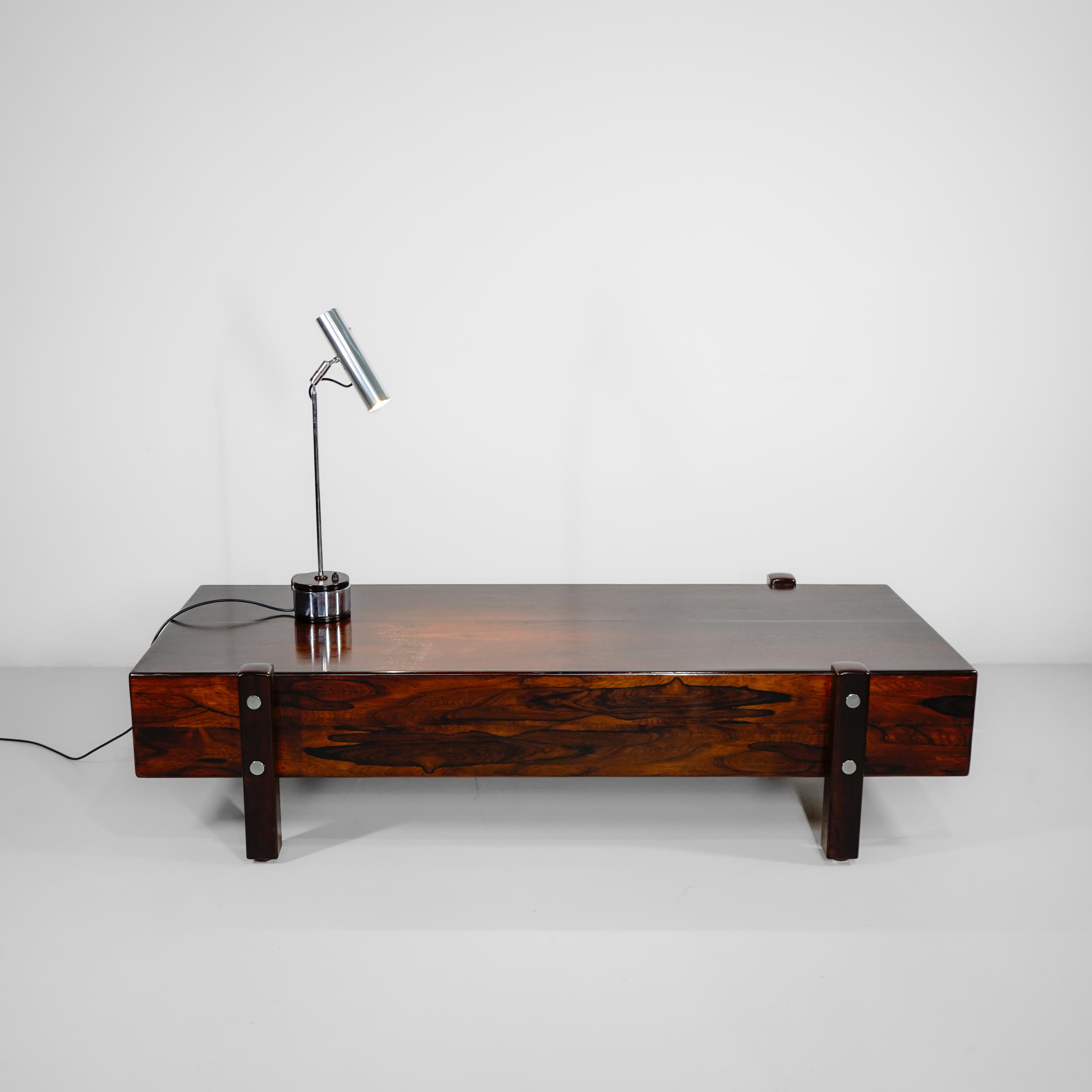 SERGIO RODRIGUES - 1965 - Eleh bench in Rosewood. Brazilian Modern Furniture For Sale 8