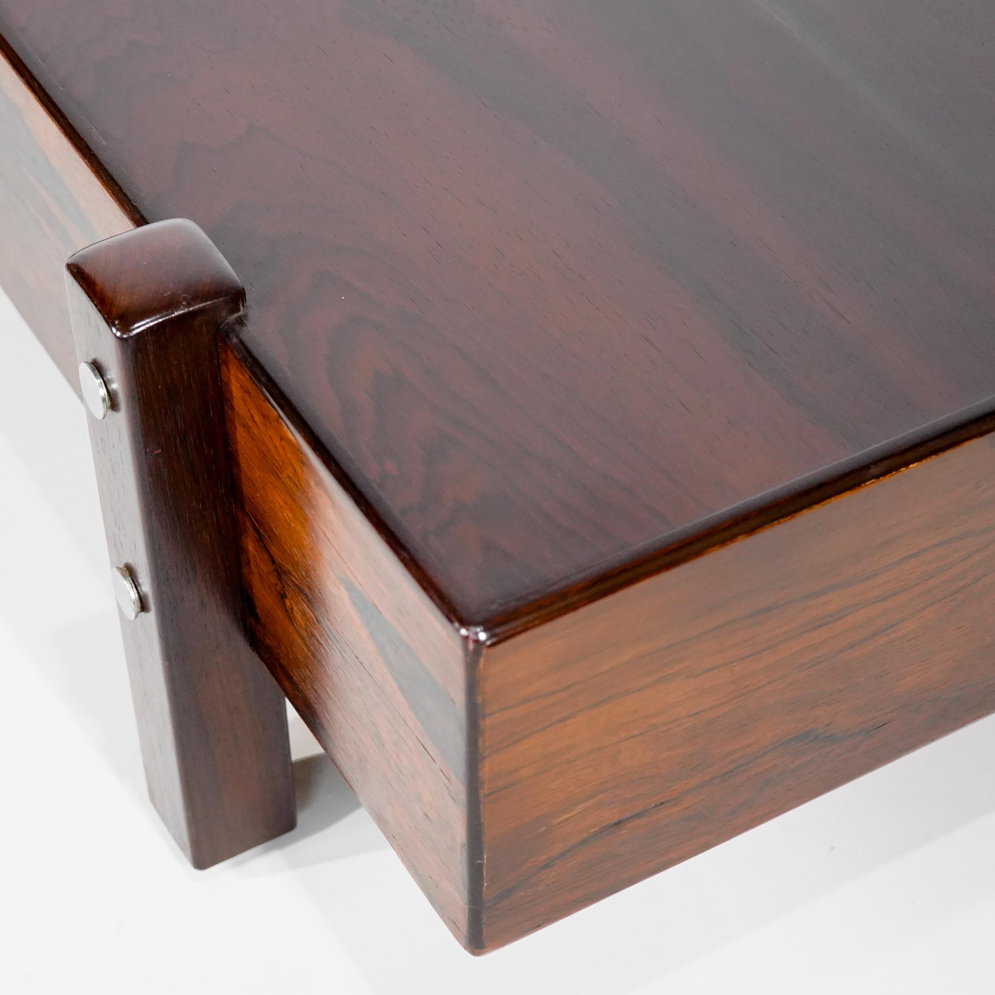 SERGIO RODRIGUES - 1965 - Eleh bench in Rosewood. Brazilian Modern Furniture For Sale 3