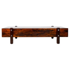 SERGIO RODRIGUES - 1965 - Banco Eleh de palisandro. Muebles modernos brasileños