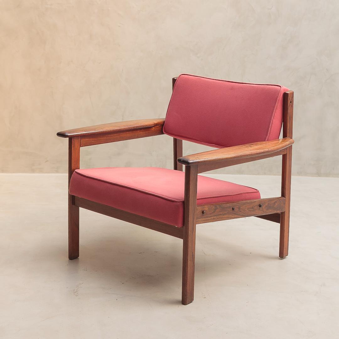 Drummond-Sessel von Sergio Rodrigues, 60er-Jahre, massives Palisanderholz, brasilianisches modernes Design im Angebot 2