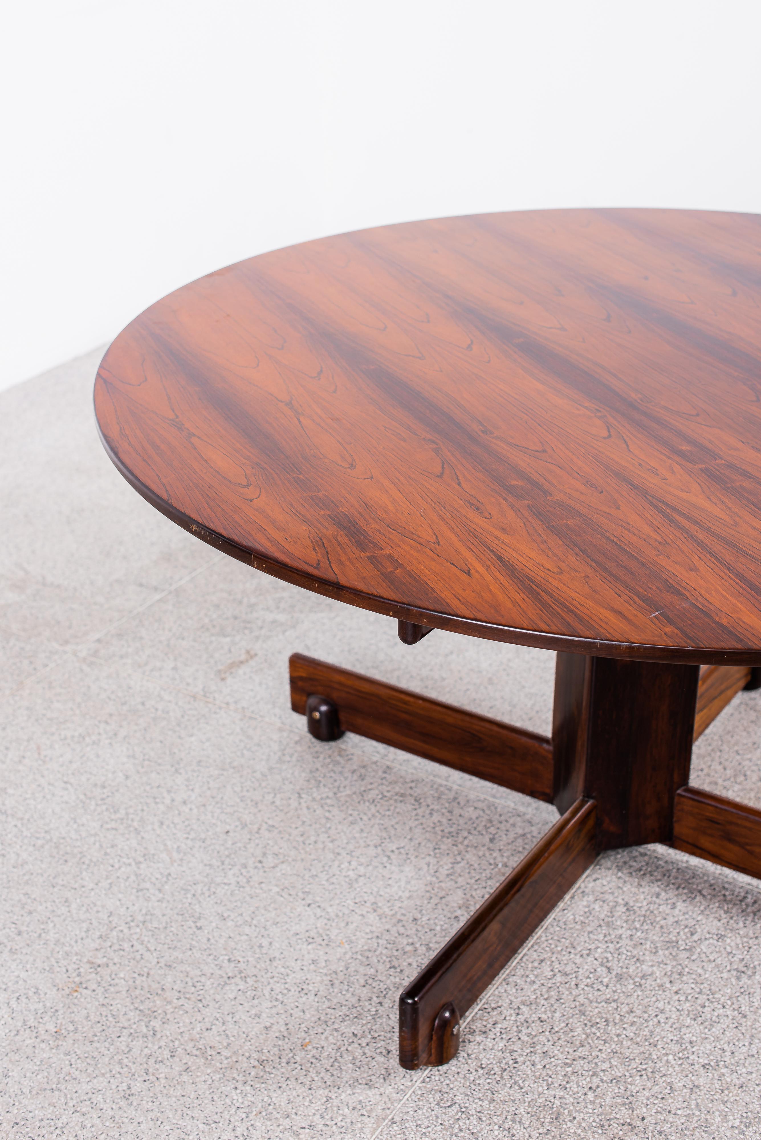 Brazilian Sérgio Rodrigues, Alex Dining Table, 1960's For Sale