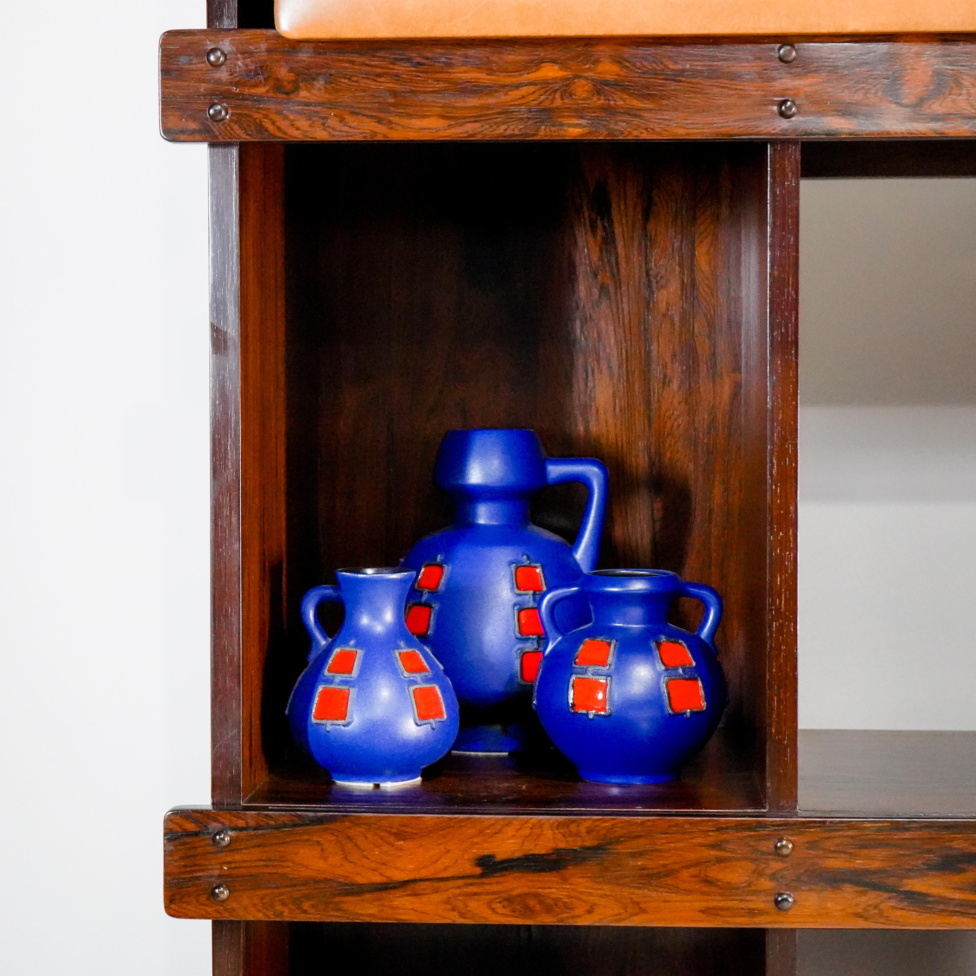Sergio Rodrigues Bookcase Adolpho in Jacaranda Wood for OCA, Brazil, 1960 For Sale 3