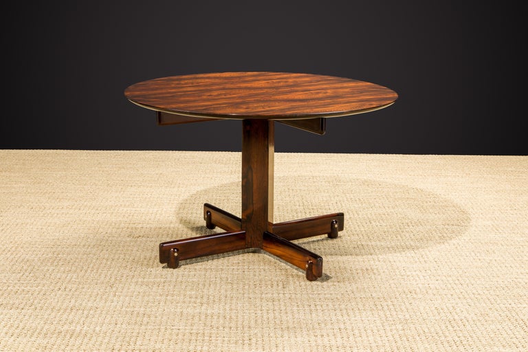 Mid-Century Modern Sergio Rodrigues Brazilian Jacaranda Rosewood Dining or Center Table, 1960s For Sale