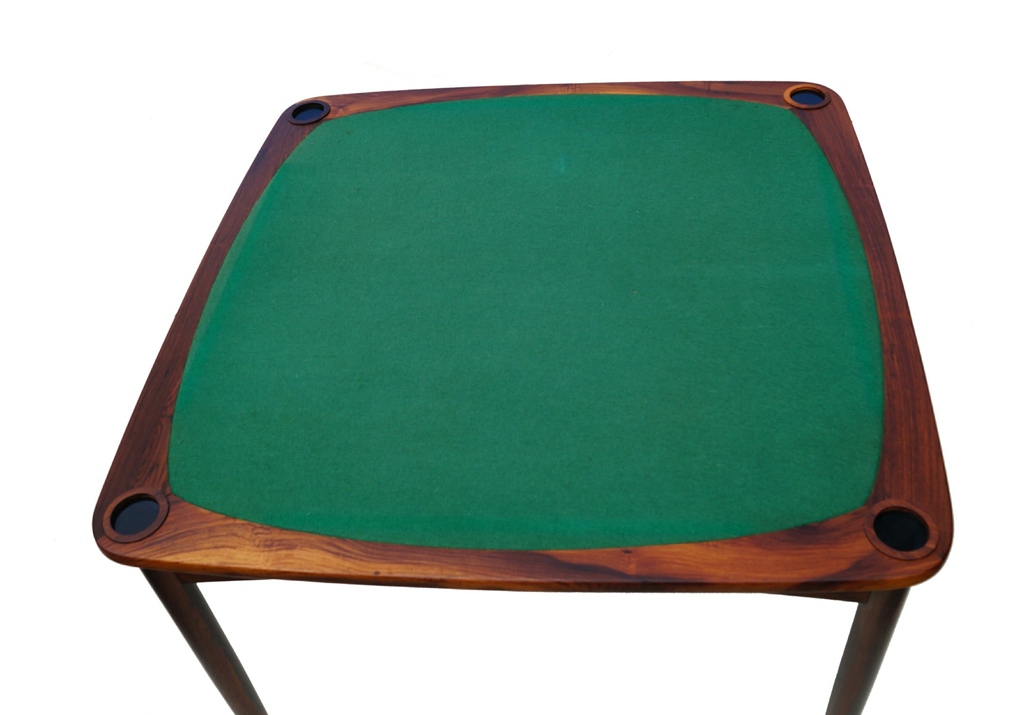 Danish Modern Sergio Rodrigues Brazilian Mesa Norma Rosewood Game Dining Table In Good Condition For Sale In Wayne, NJ