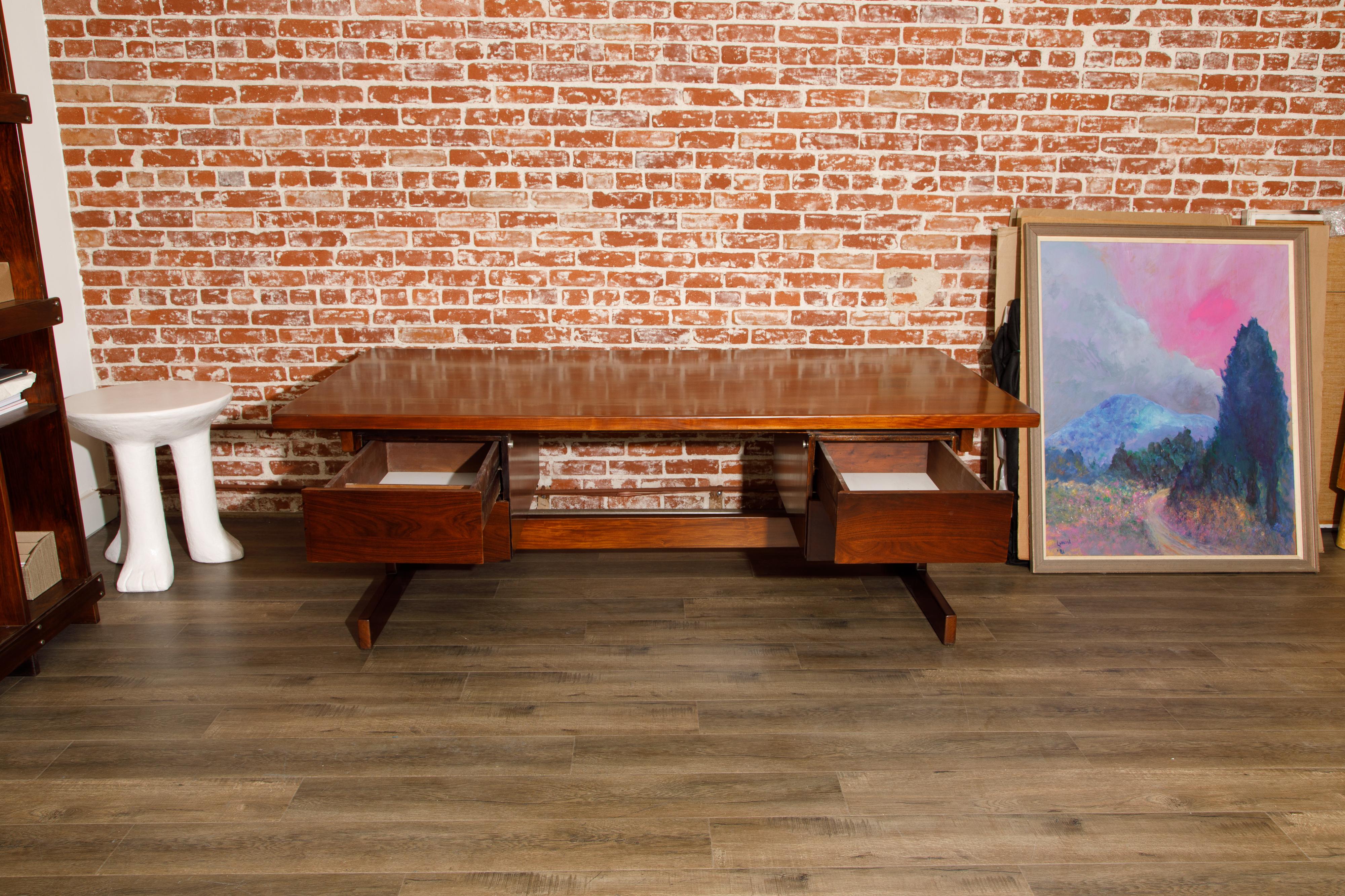 Sergio Rodrigues Brazilian Modern Rosewood Executive Desk, c 1960s, Brazil For Sale 8