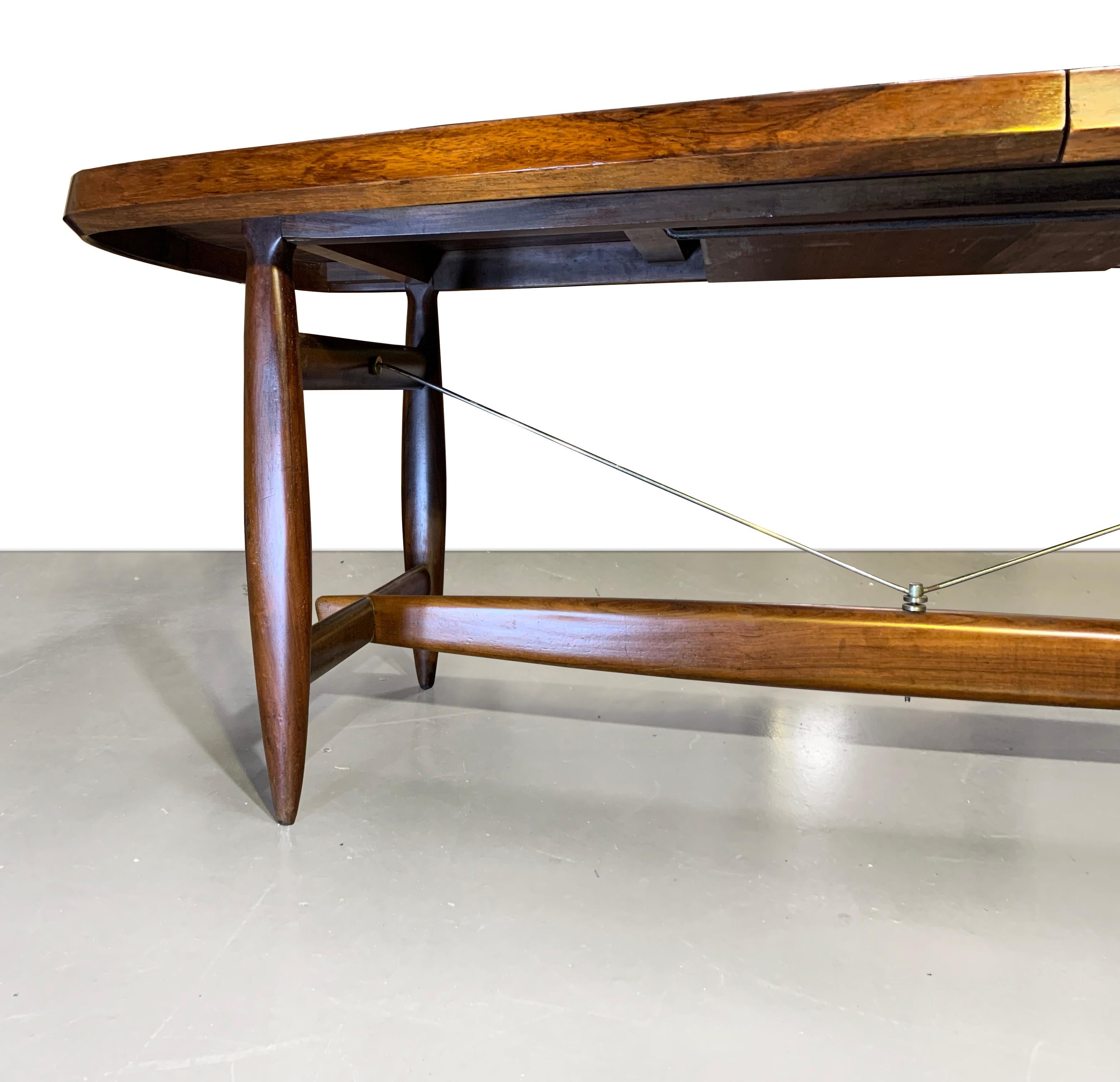 Mid-Century Modern Sergio Rodrigues 'Burton' Dining Table For Sale