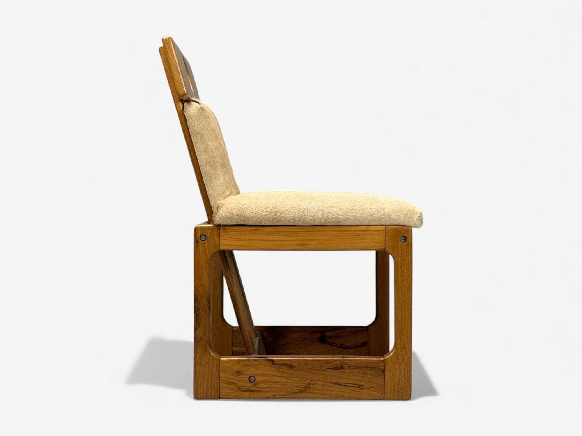 Sergio Rodrigues, Cavoina, Cowhide, Four Cuiabá Dining Chairs, Brazil, 1985 im Angebot 5