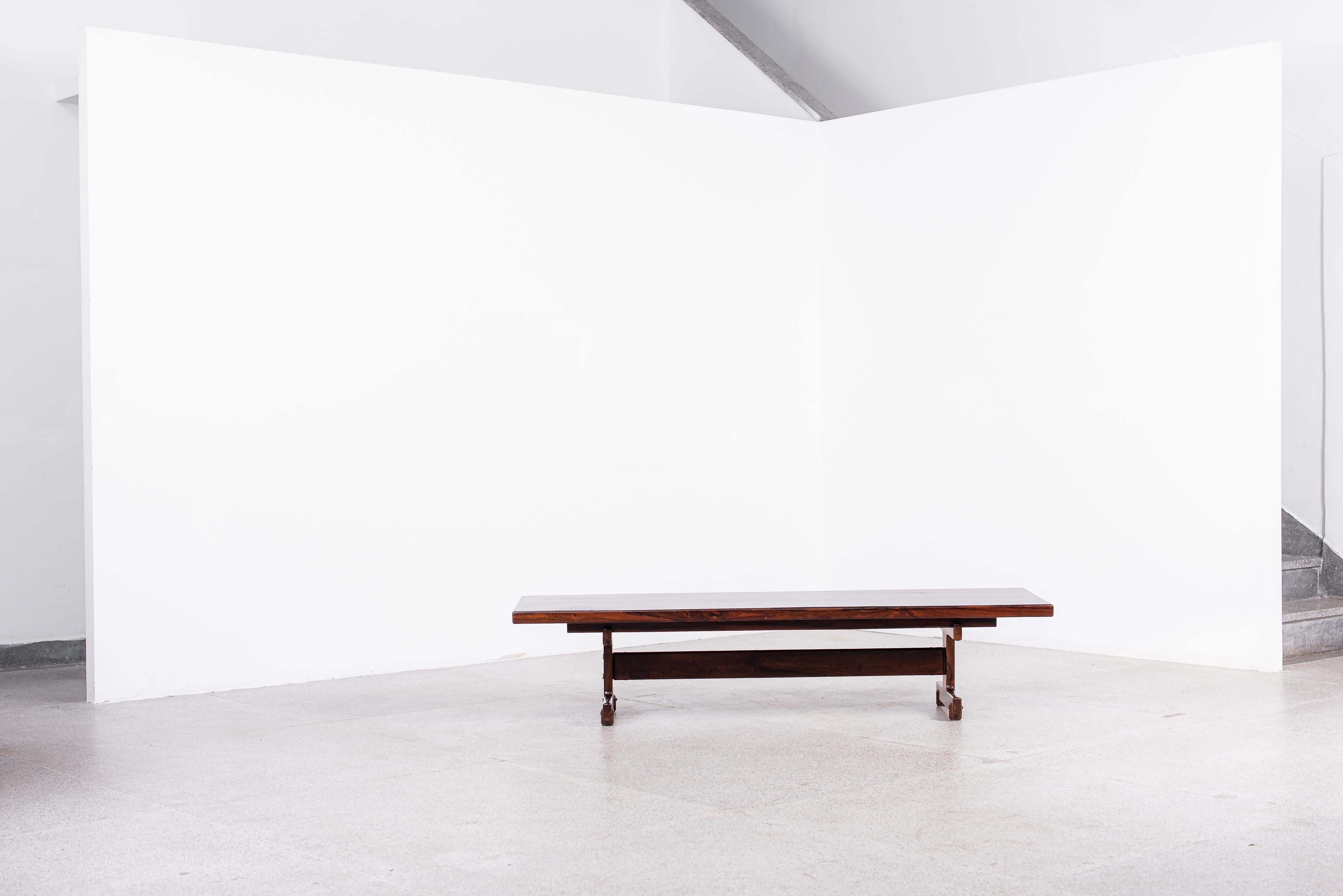 Brazilian Sérgio Rodrigues, Cinthia Bench, 1965 For Sale
