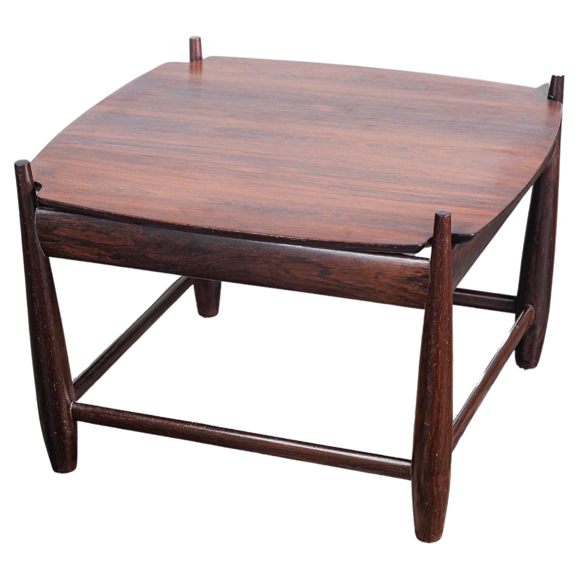 Sergio Rodrigues coffee table - Brazilian Mid-Century Modern 1958 For Sale