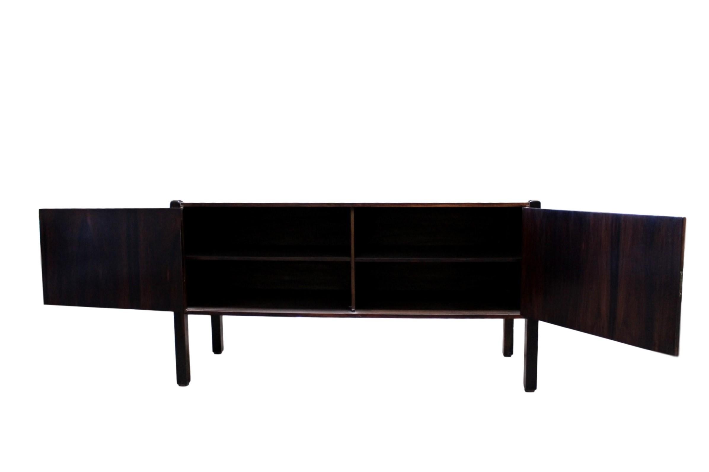 Sergio Rodrigues, Credenza Luciana, Sideboard Luciana, 1960s In Good Condition For Sale In Houston, TX