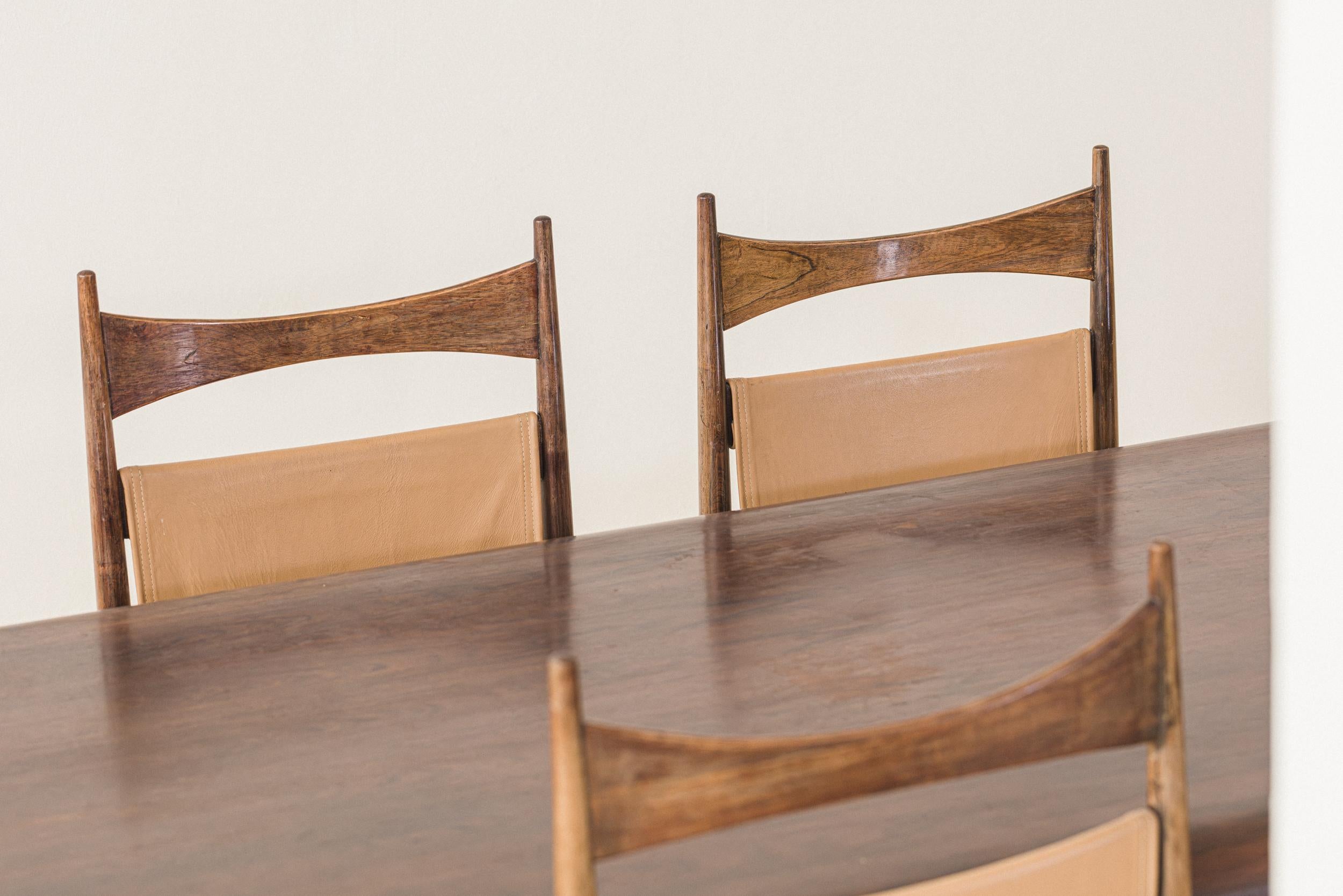 Sergio Rodrigues Dining Chairs, Rosewood veneers, Leather, Brazil, 1950s For Sale 5