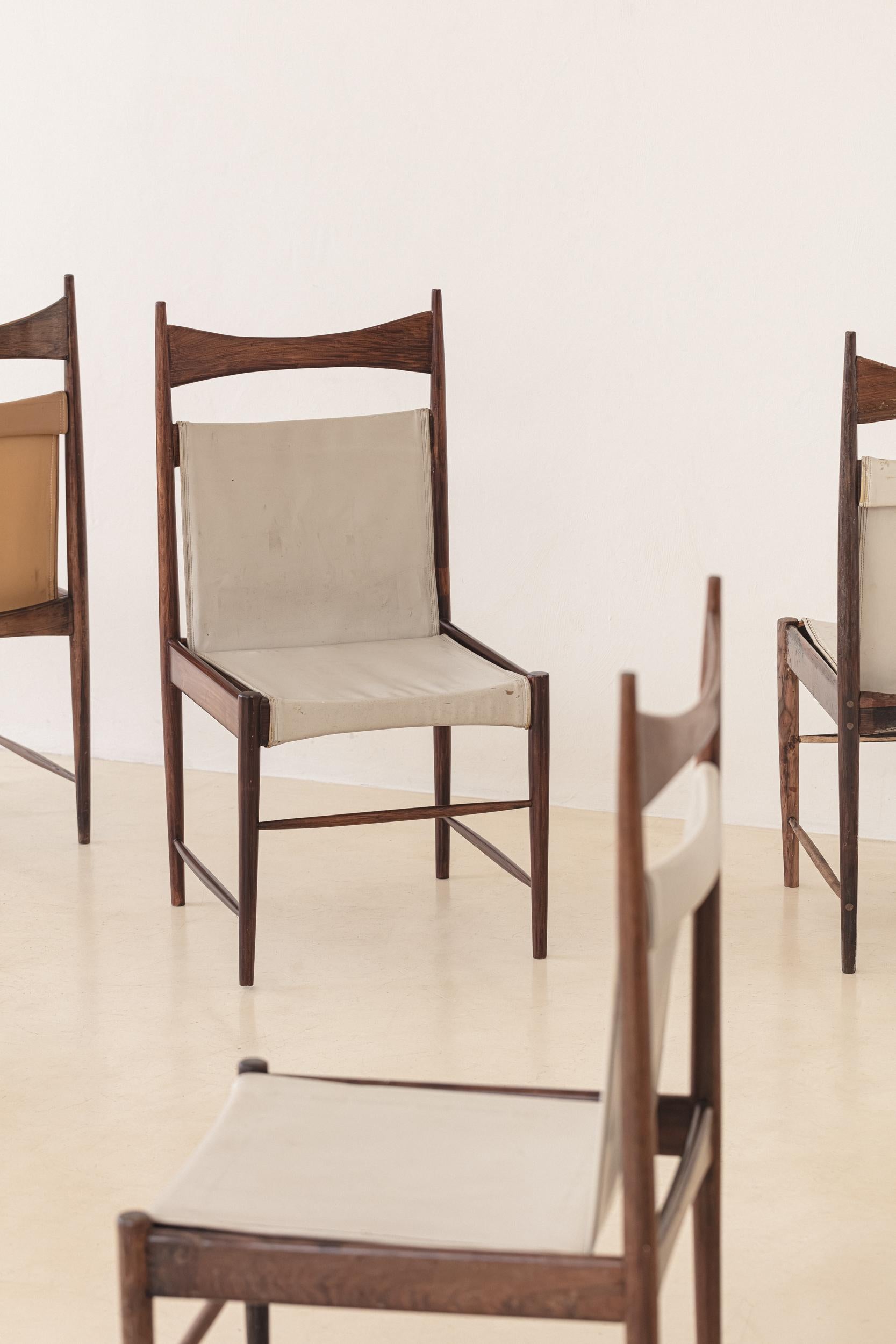 Sergio Rodrigues Dining Chairs, Rosewood veneers, Leather, Brazil, 1950s For Sale 2