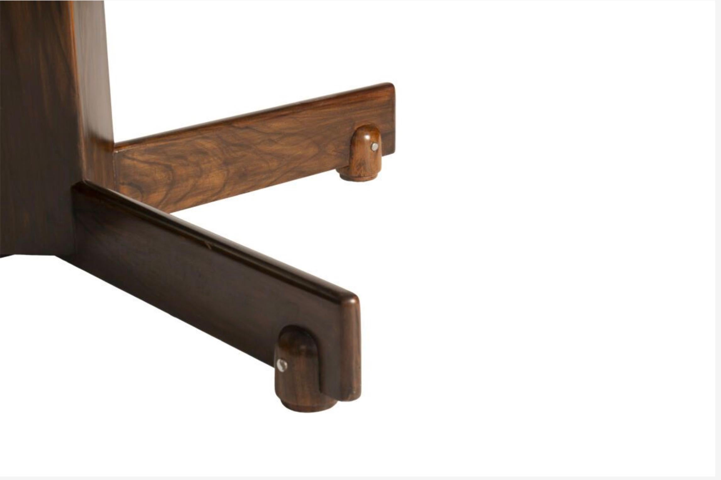 Mid-Century Modern Sergio Rodrigues, Table de salle à manger, Alex, vers 1960. Wood Wood et verre en vente