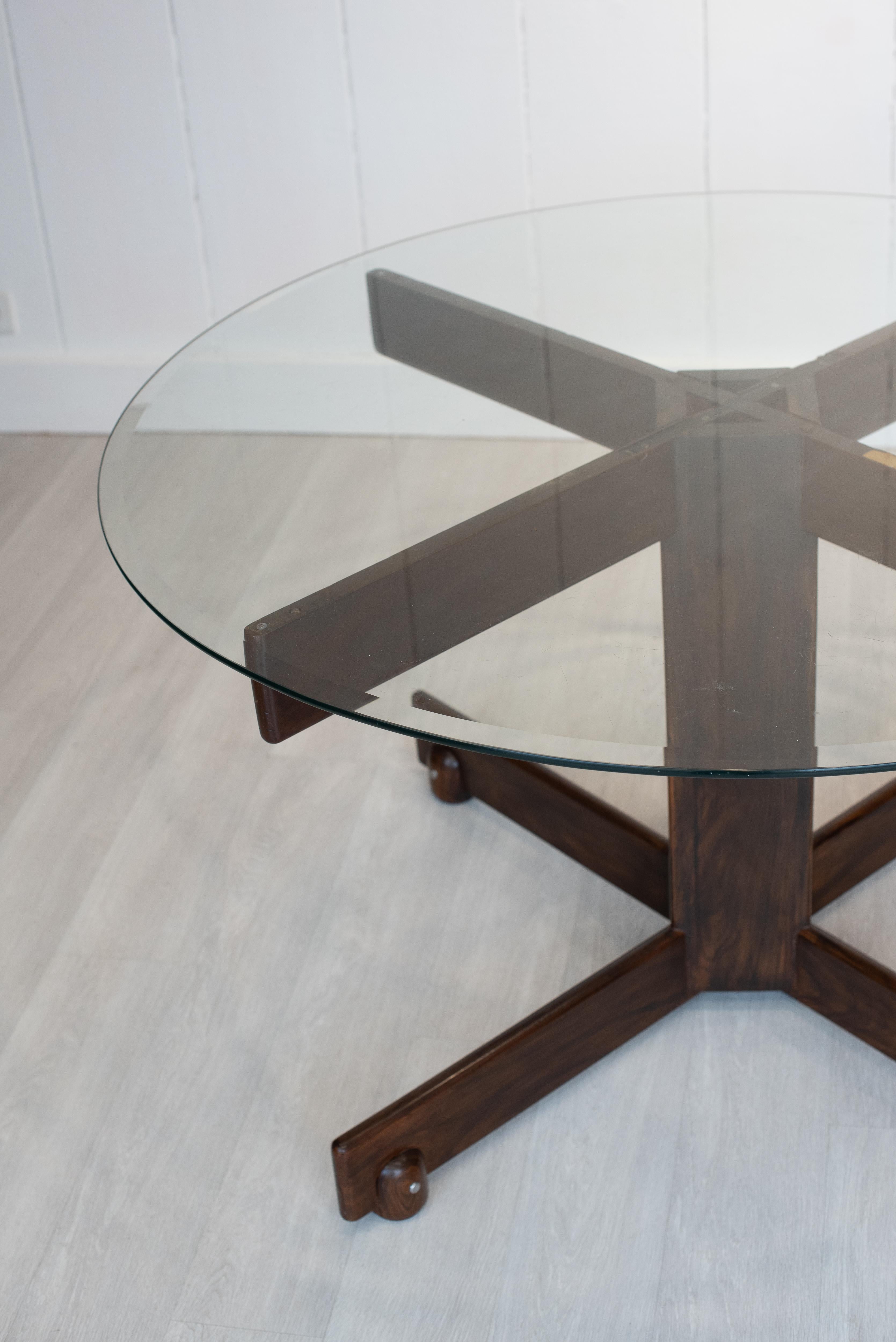 Sergio Rodrigues, Table de salle à manger, Alex, vers 1960. Wood Wood et verre Bon état - En vente à PARIS, FR