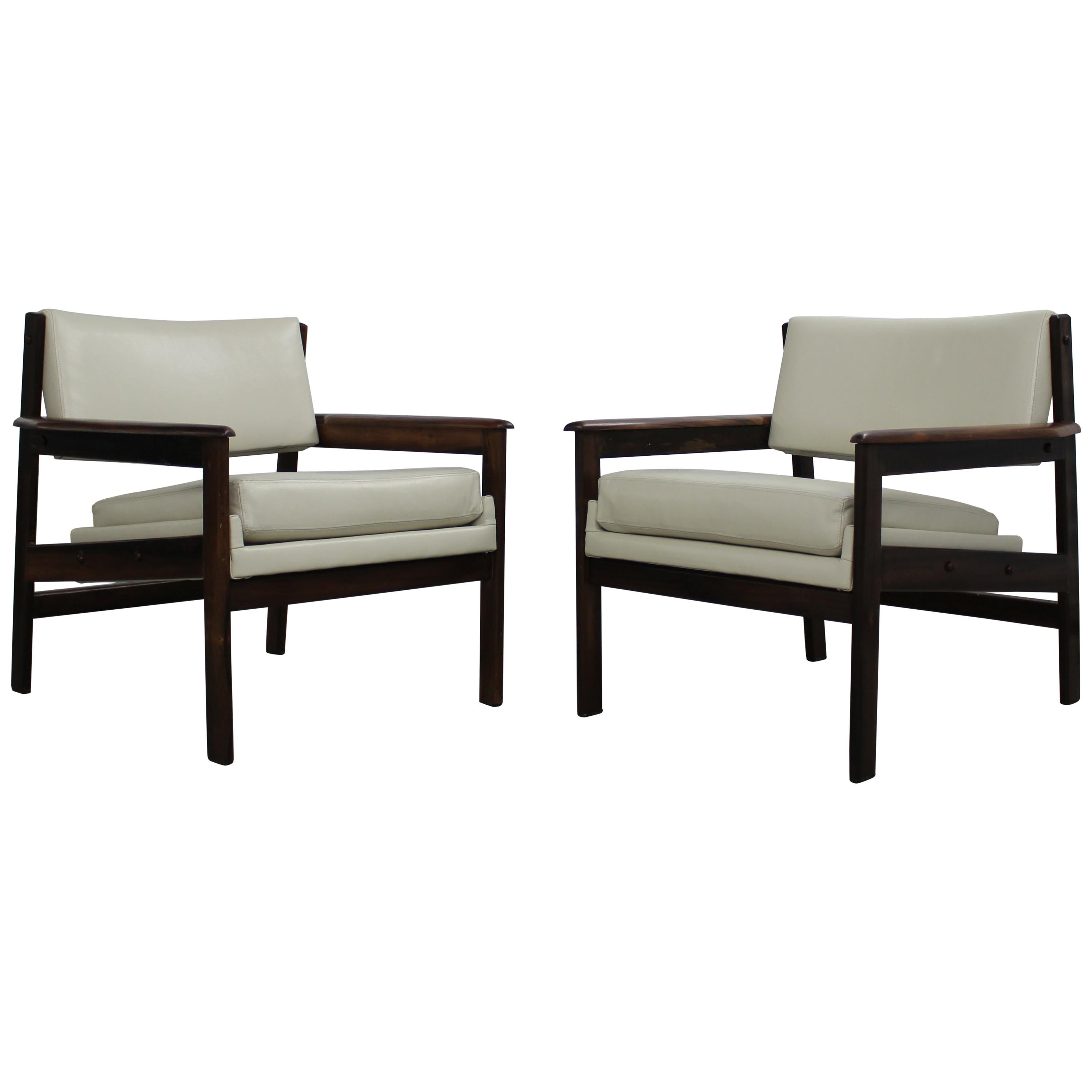 Sergio Rodrigues 'Drummond' Armchairs