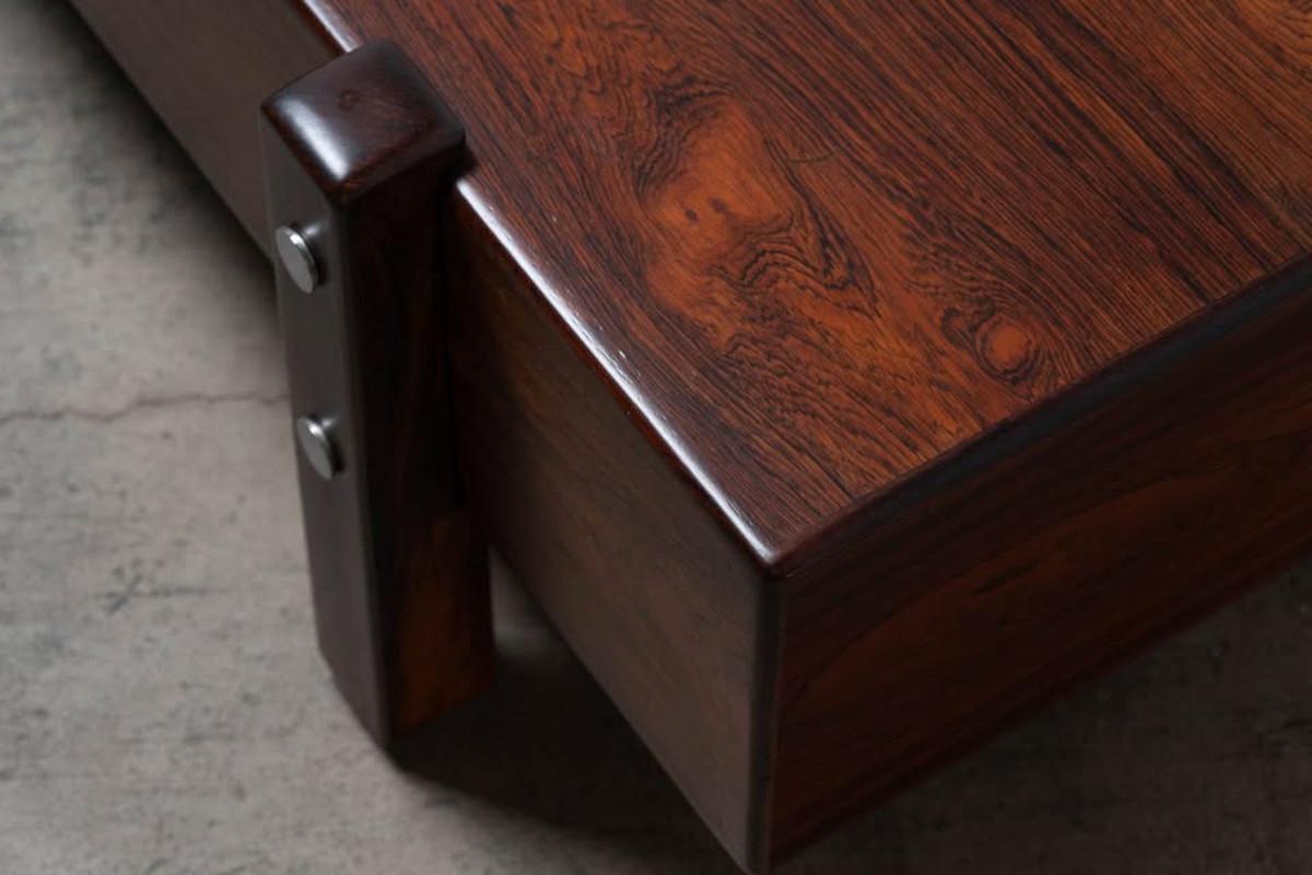 Sergio Rodrigues “Eleh” Coffee Table  Bench For Sale 1