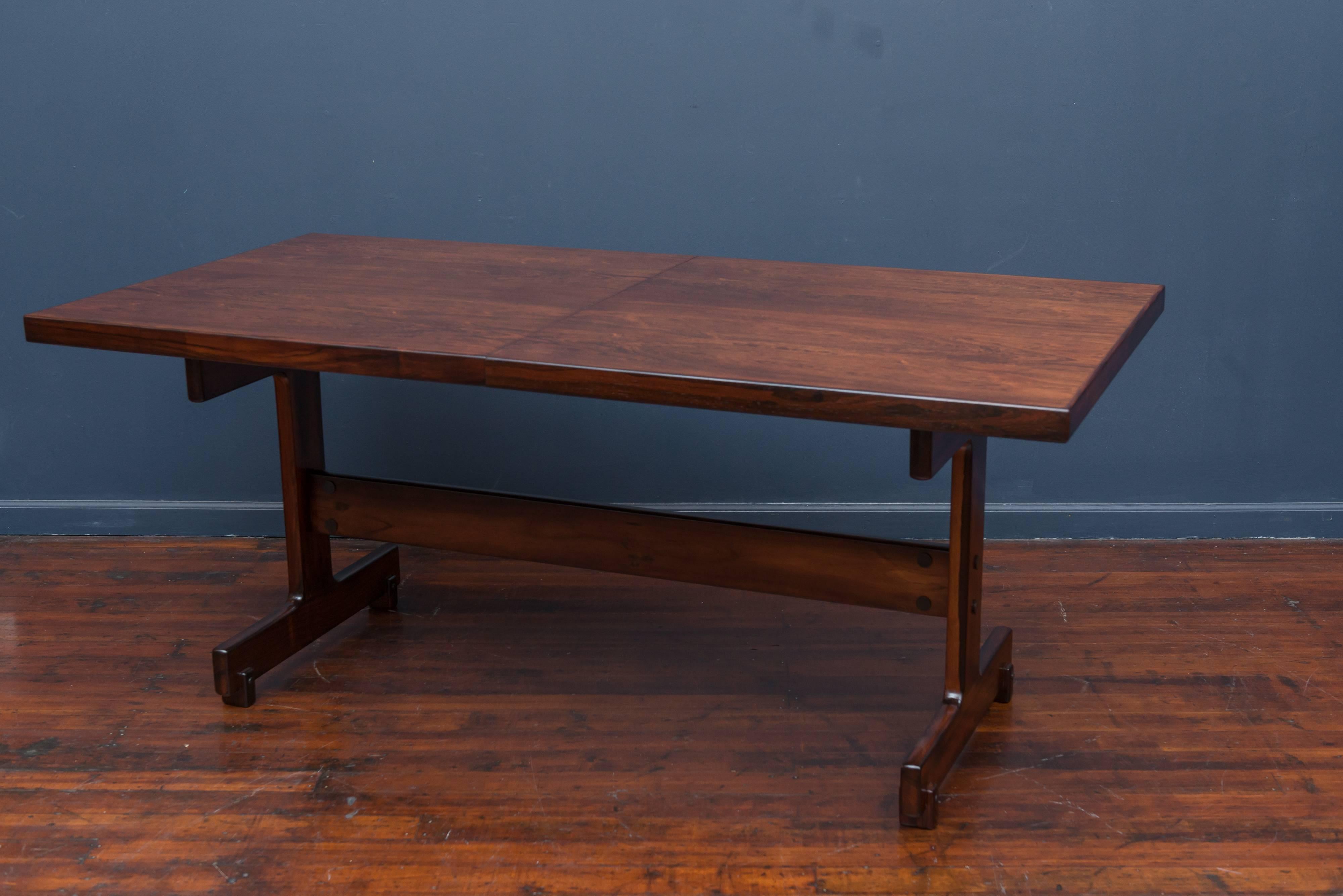 Sergio Rodrigues Extension Dining Table In Excellent Condition In San Francisco, CA