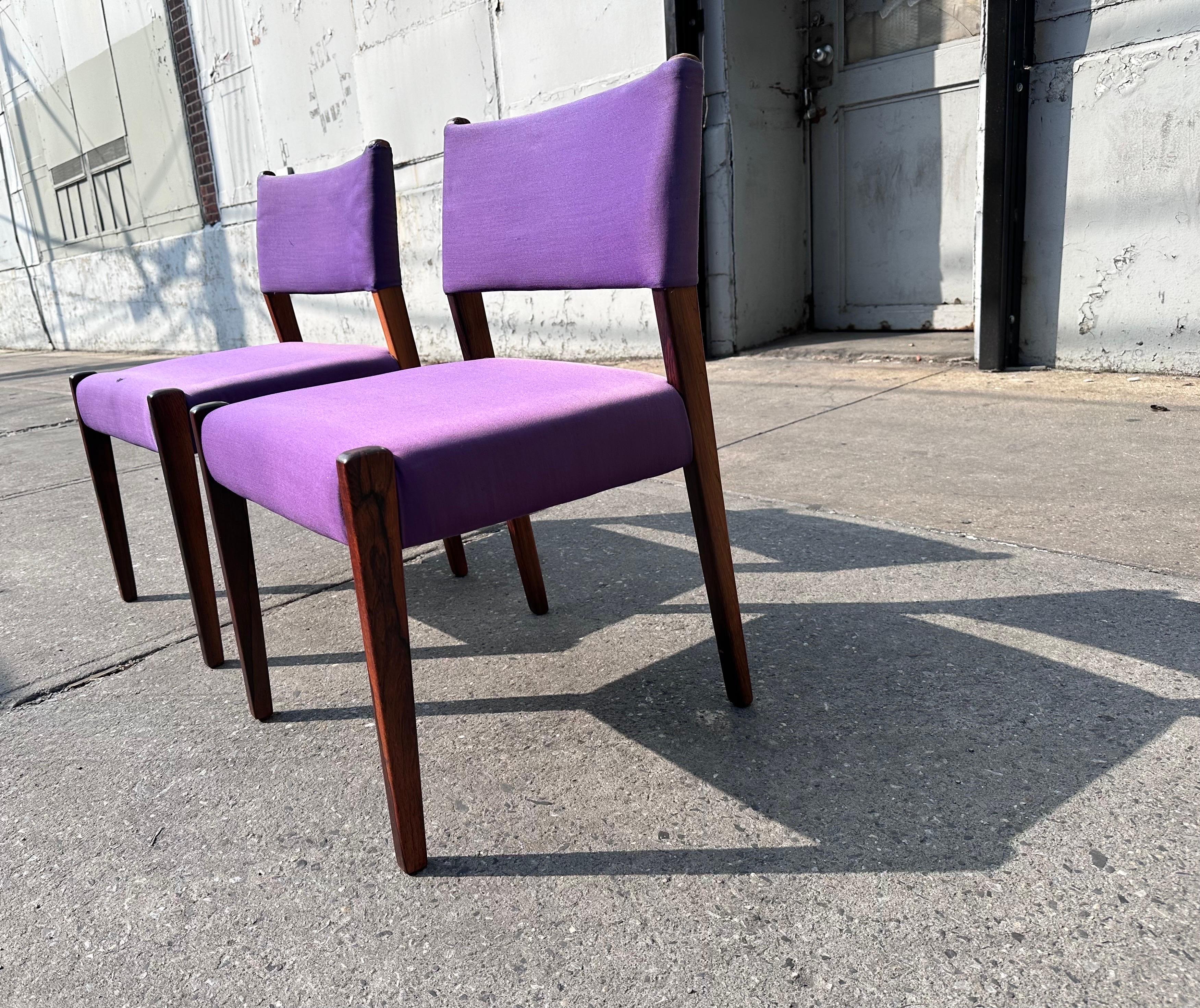 Sergio Rodrigues for Oca, Jacarandá Dining Chair Set of 4, Brasil, circa 1955 For Sale 1