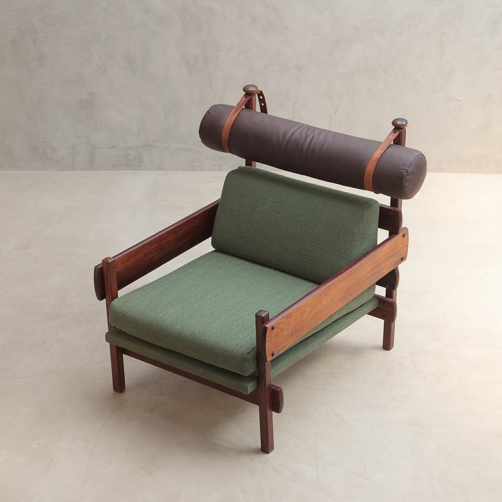 Sergio Rodrigues, Franco-Sessel aus Palisanderholz, Kopfstütze brasilianisches modernes Design im Angebot 3