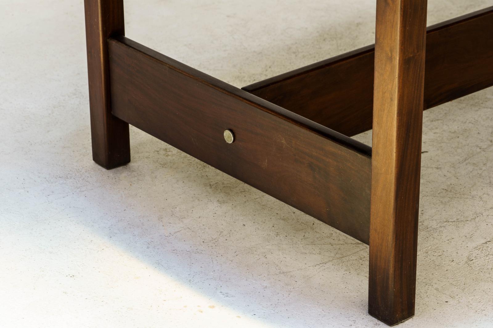Brésilien Sérgio Rodrigues, Table à manger Ilidio, 1965 en vente