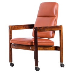 Sérgio Rodrigues, Sillón de respaldo alto Kiko, 1964