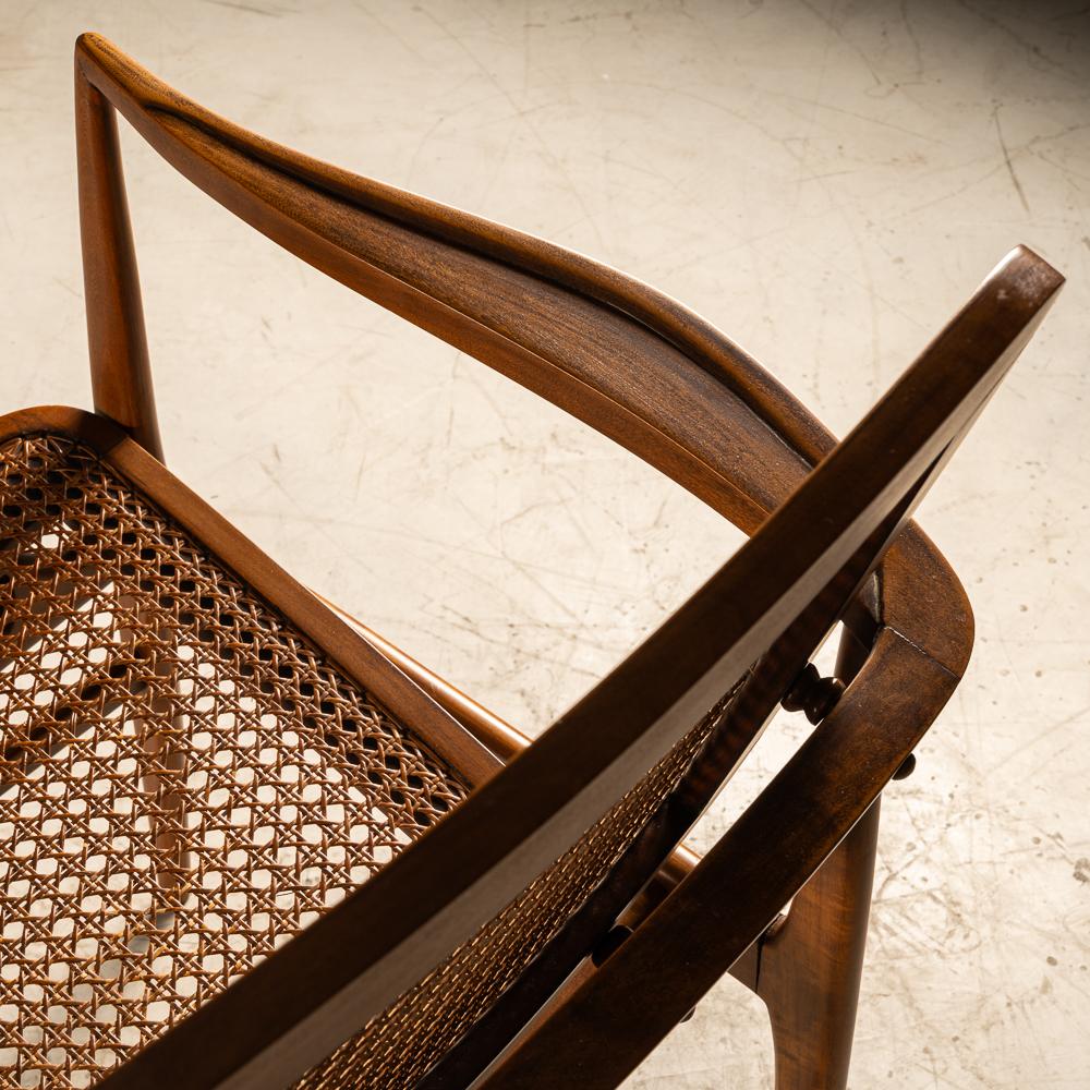 Mid-Century moderno Poltrona 