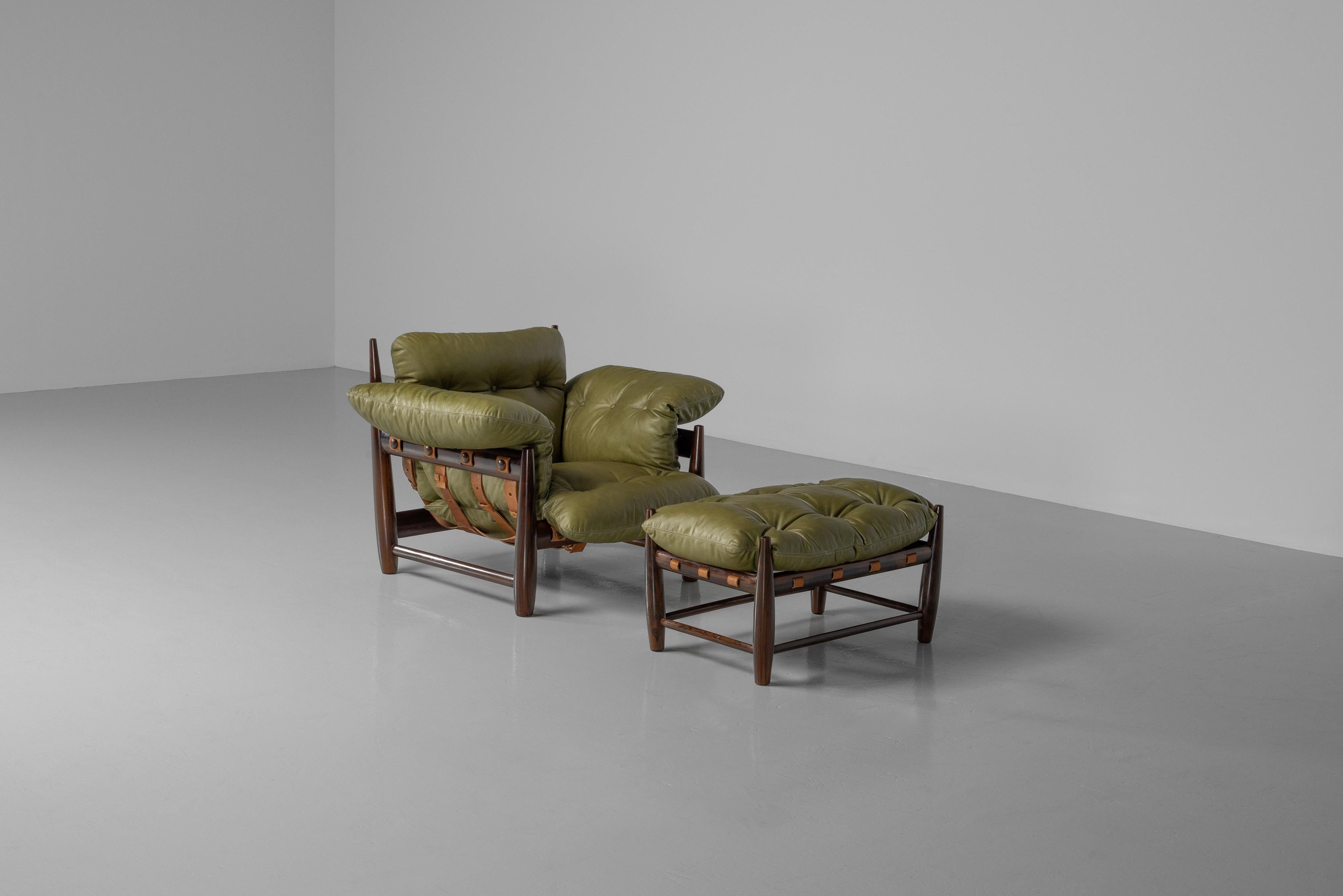 Sergio Rodrigues Mole chair with stool OCA Brazil 1957 5