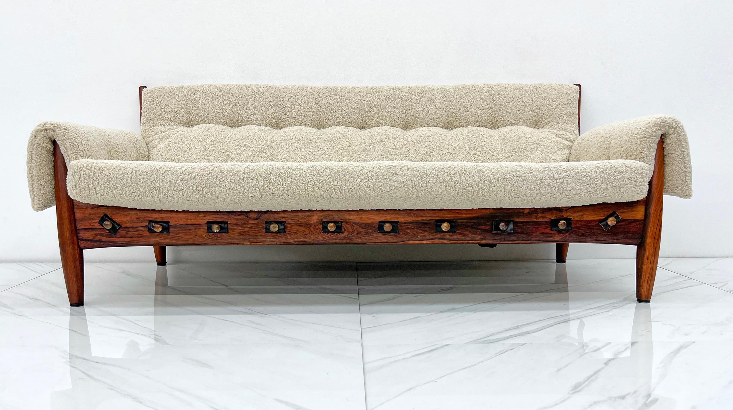 Hand-Crafted Sergio Rodrigues Mole Sheriff Sofa in Jacaranda Rosewood Boucle, Signed, 1960's