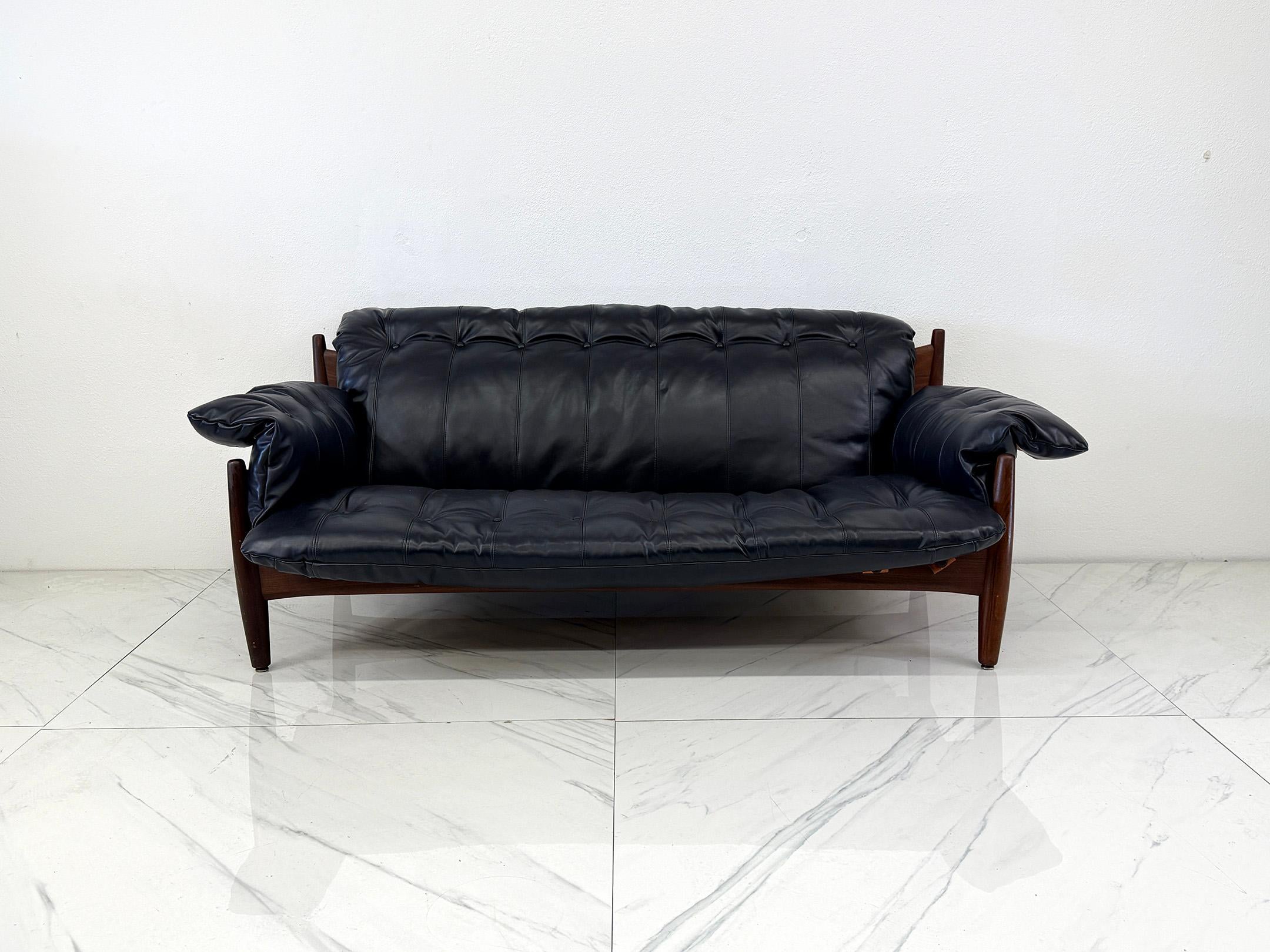 Sergio Rodrigues Mole Sheriff Sofa, Jacaranda Palisanderholz, Leder, 1960er Jahre im Angebot 2