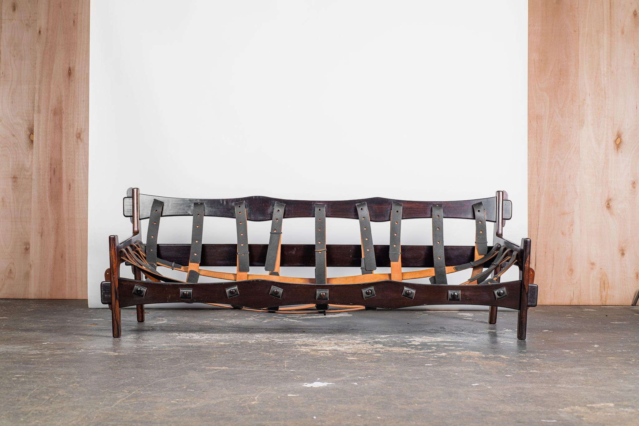 Sergio Rodrigues, Moleca-Sofa – brasilianisch, Mid-Century Modern – 1963 (Brasilianisch) im Angebot