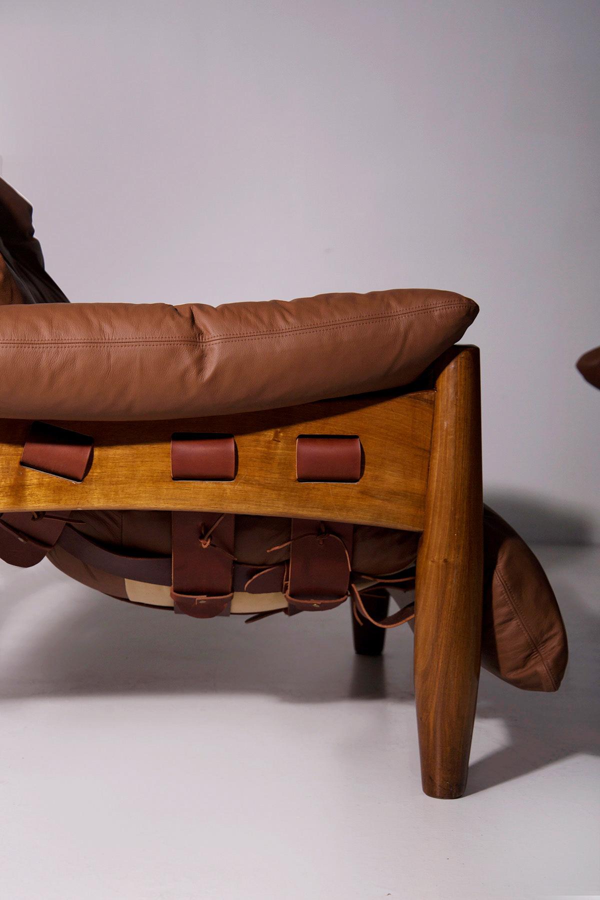 Sergio Rodrigues Pair of armchairs Mole in leather For Sale 4