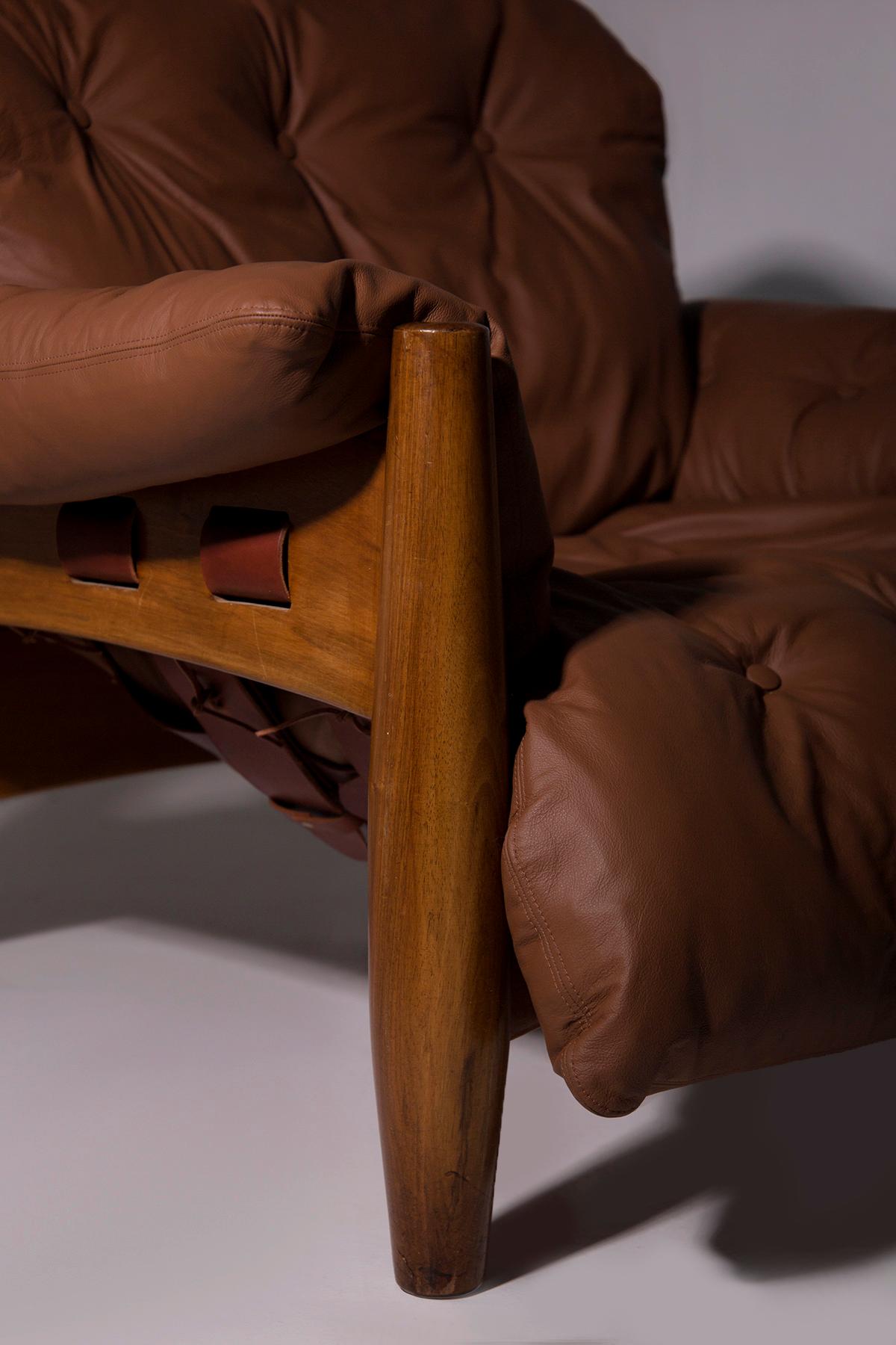 Mid-20th Century Sergio Rodrigues Pair of armchairs Mole in leather For Sale