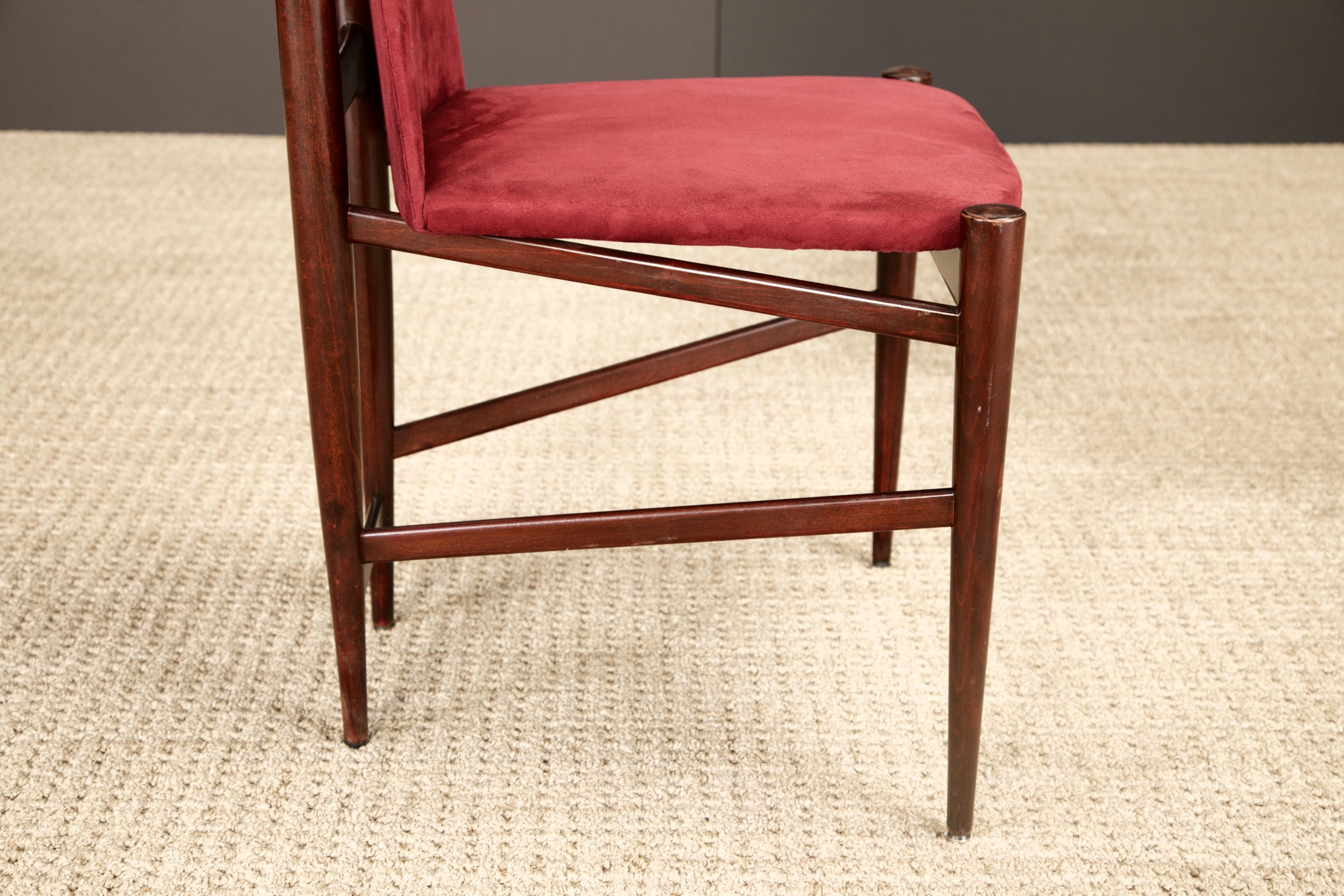 Sergio Rodrigues Set of 6 Brazilian Modern Dining Chairs in Rosewood, 1950s For Sale 15