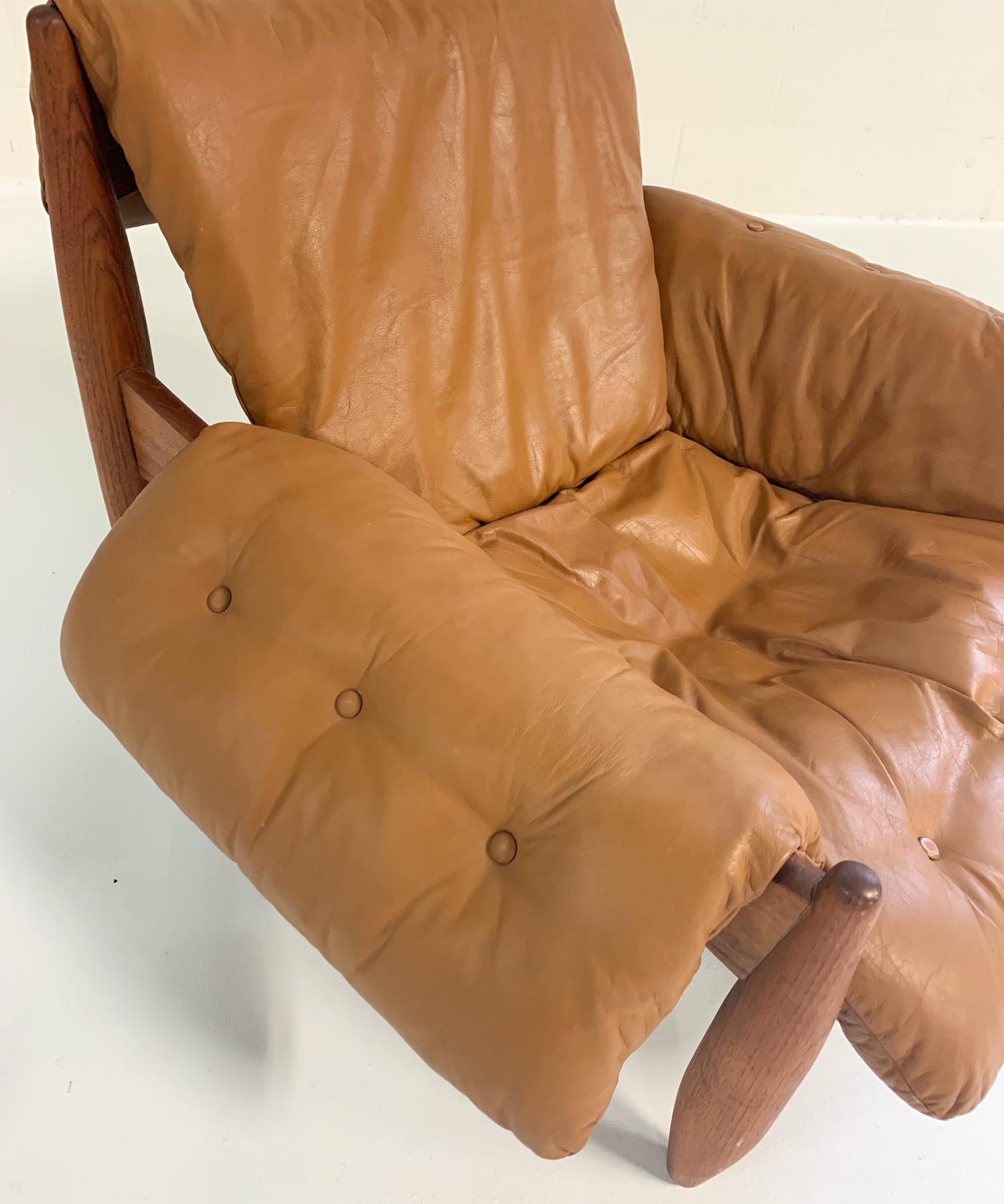 In the Manner of Sergio Rodrigues Sheriff Chair In Good Condition In SAINT LOUIS, MO