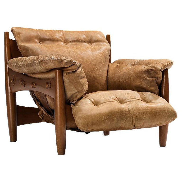Sergio Rodrigues 'Sheriff' Lounge Chair in Walnut and Cognac Leather For  Sale at 1stDibs